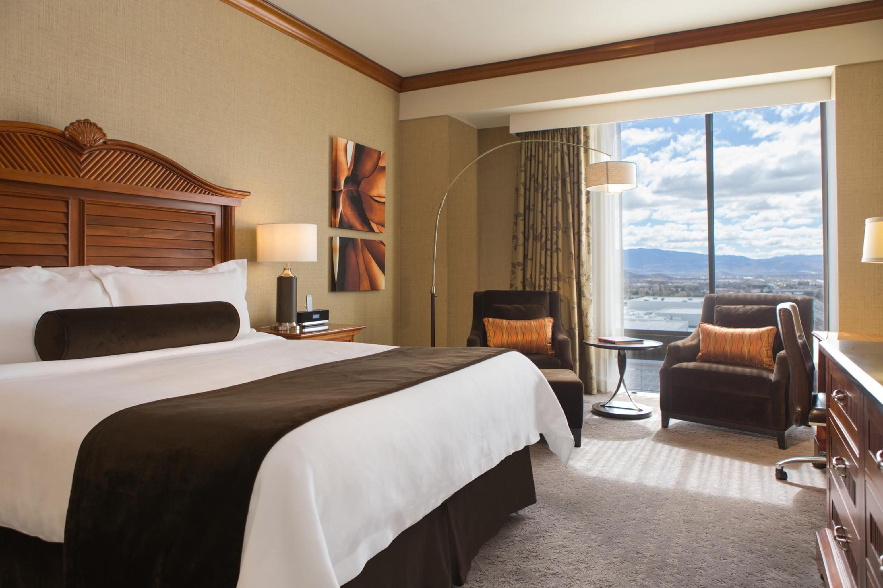 Double City View King Bed