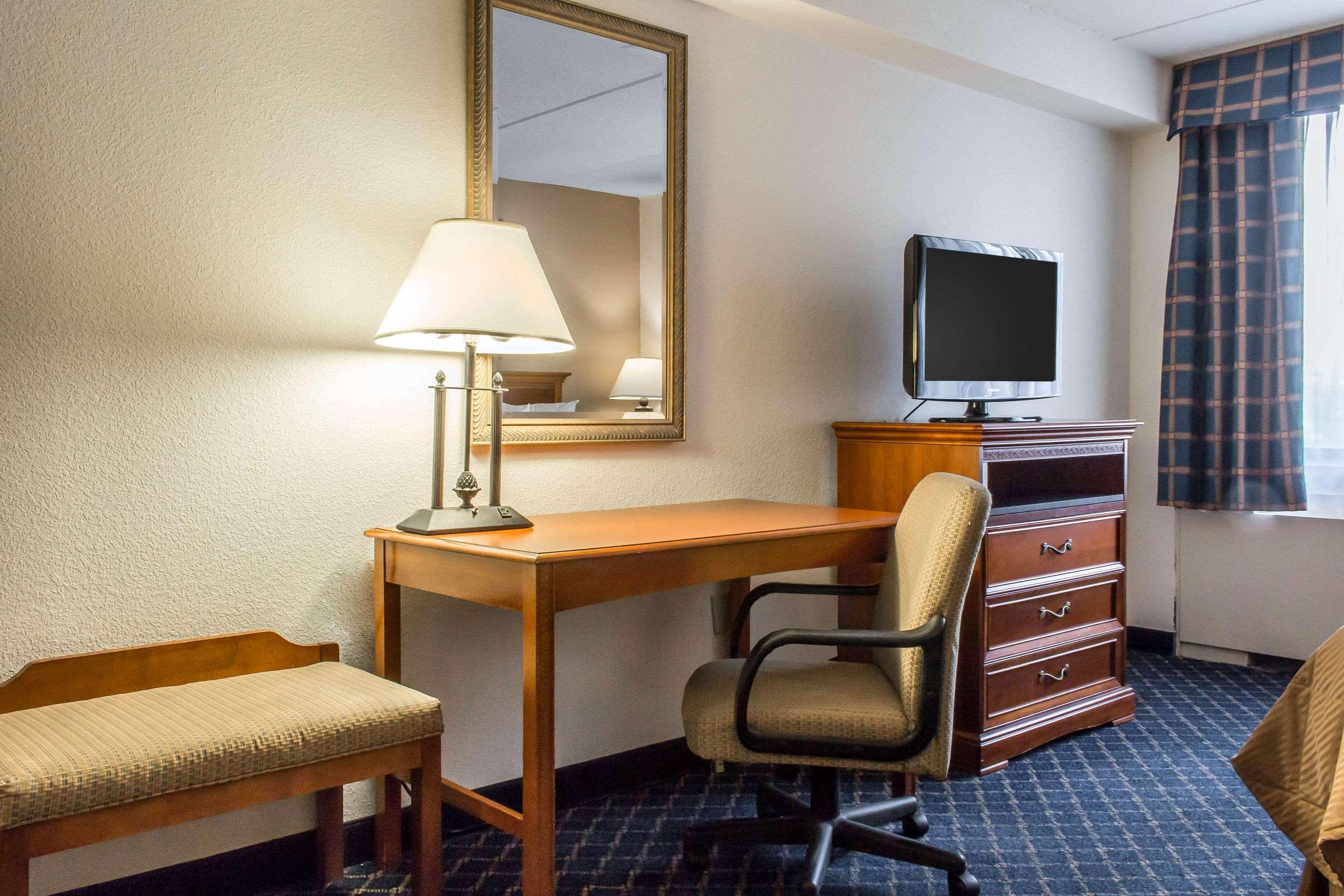 Suite King Bed Non Smoking