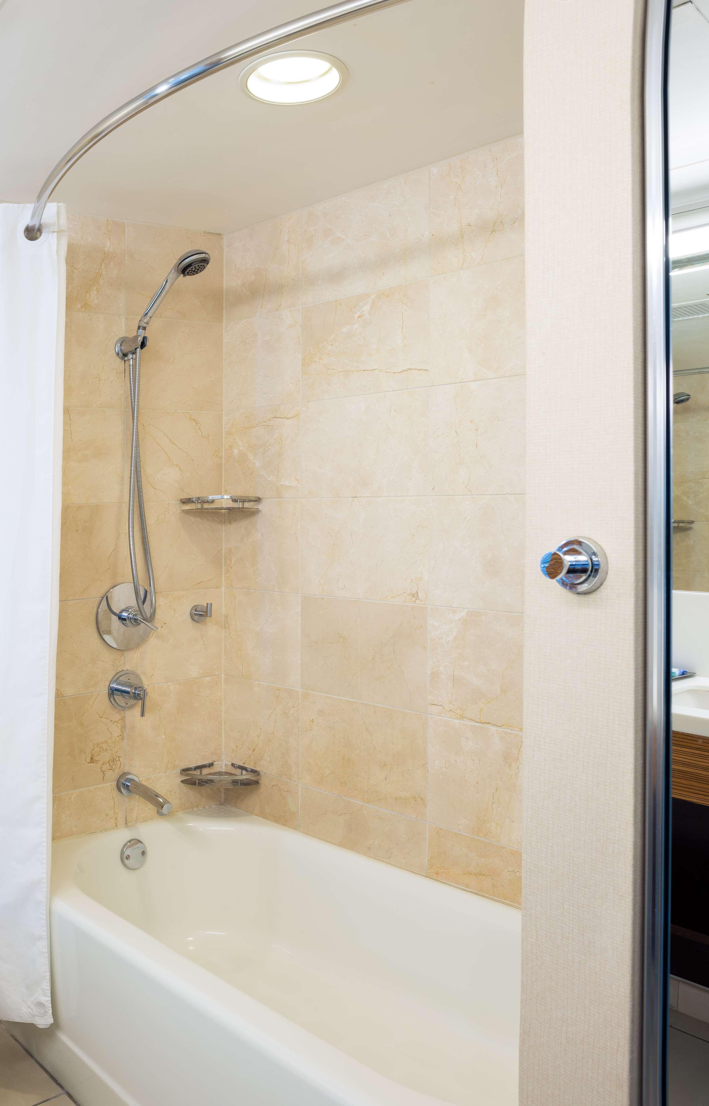 Double Accessible with Views