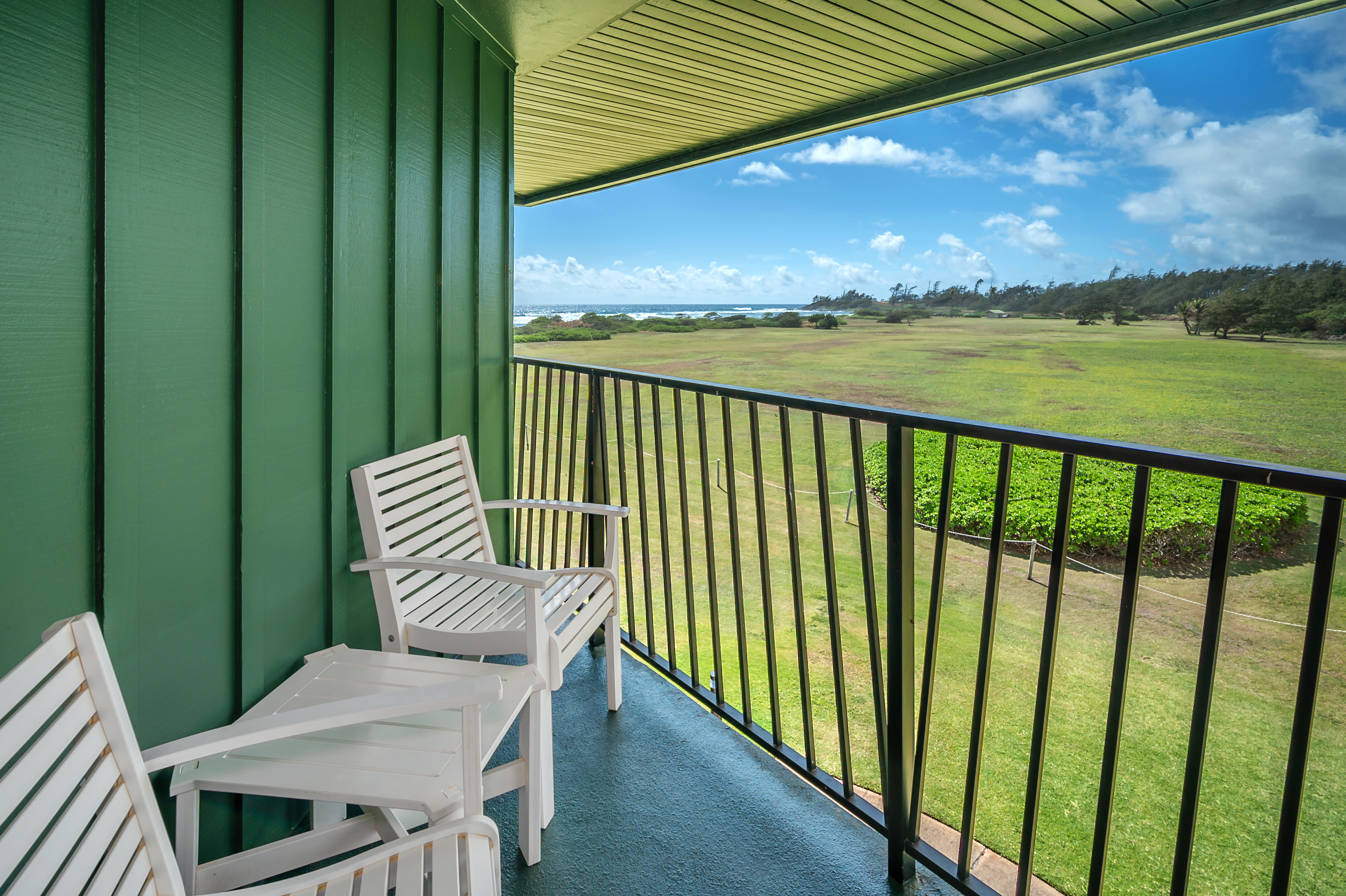 Room Partial Ocean View Two Double Beds