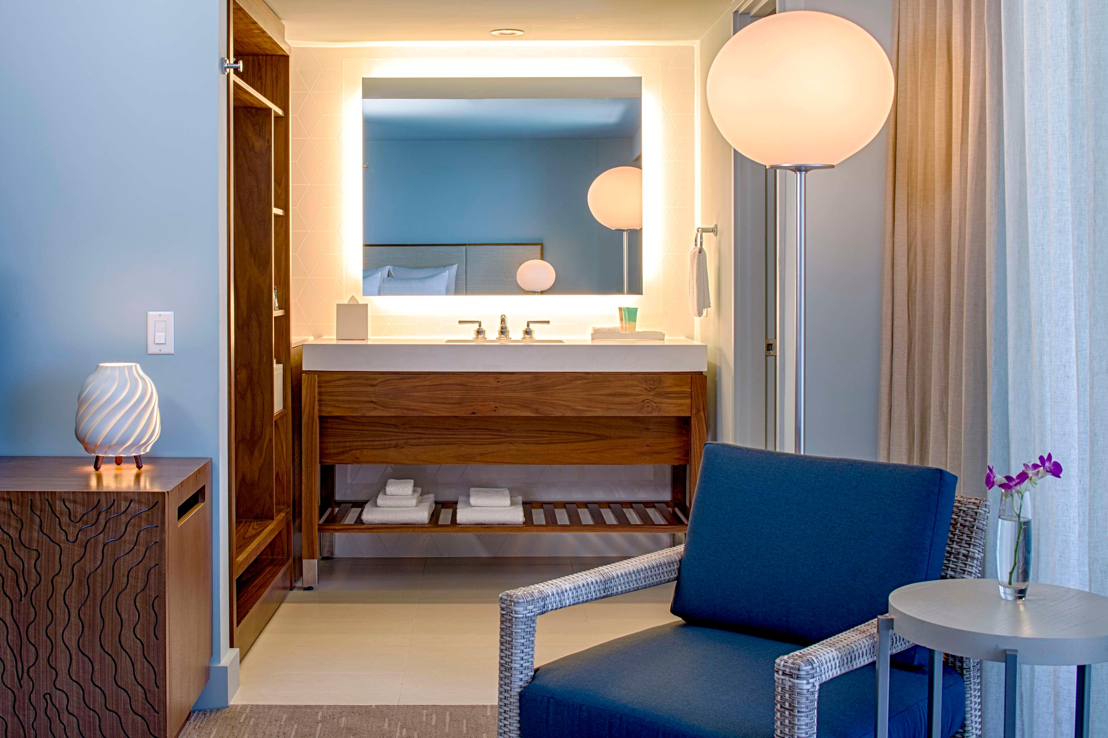 Double Ocean View Two Queen Beds