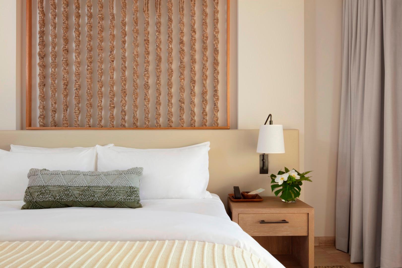 Room Ocean Front King Bed