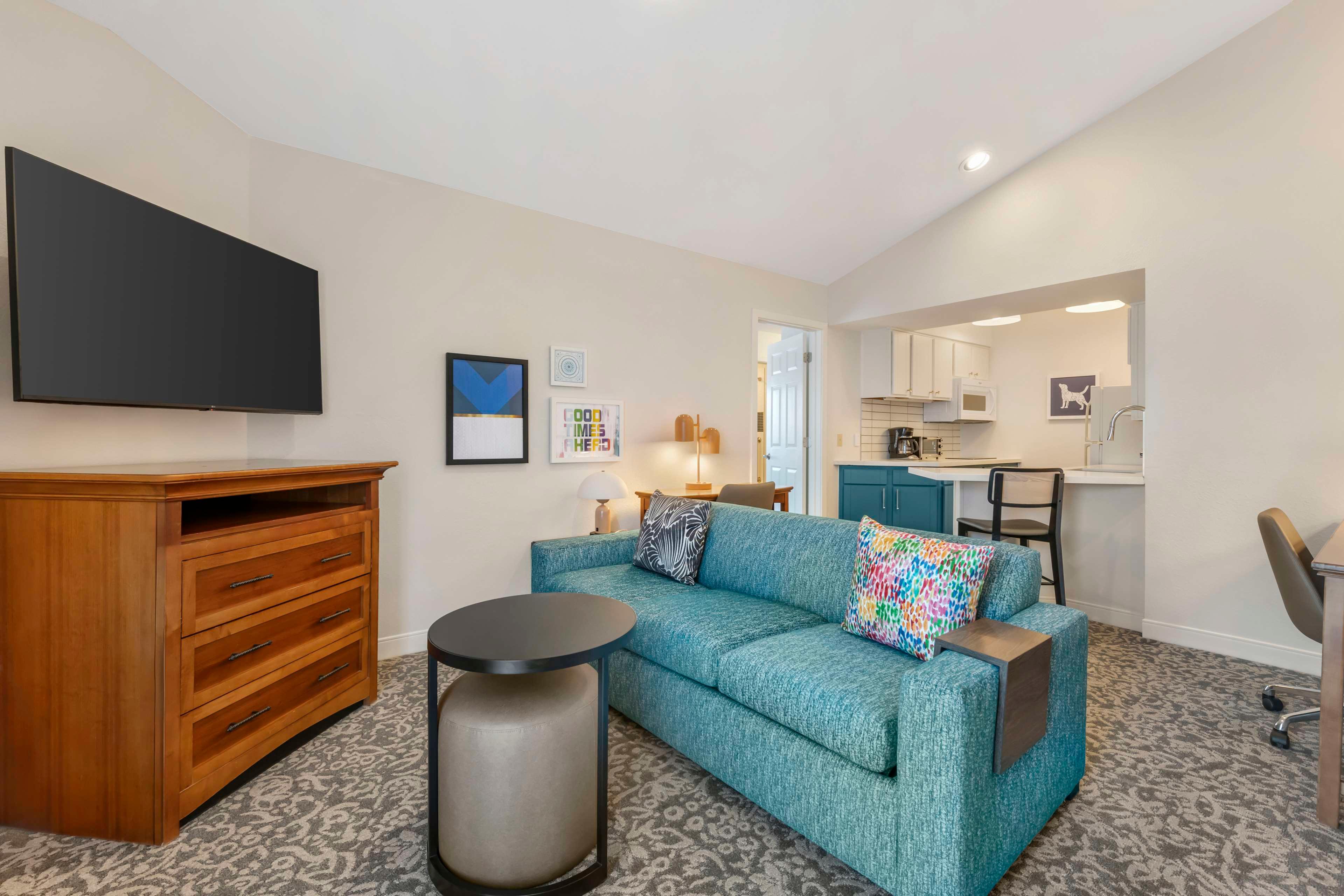 Suite Accessible-queen Size Bed