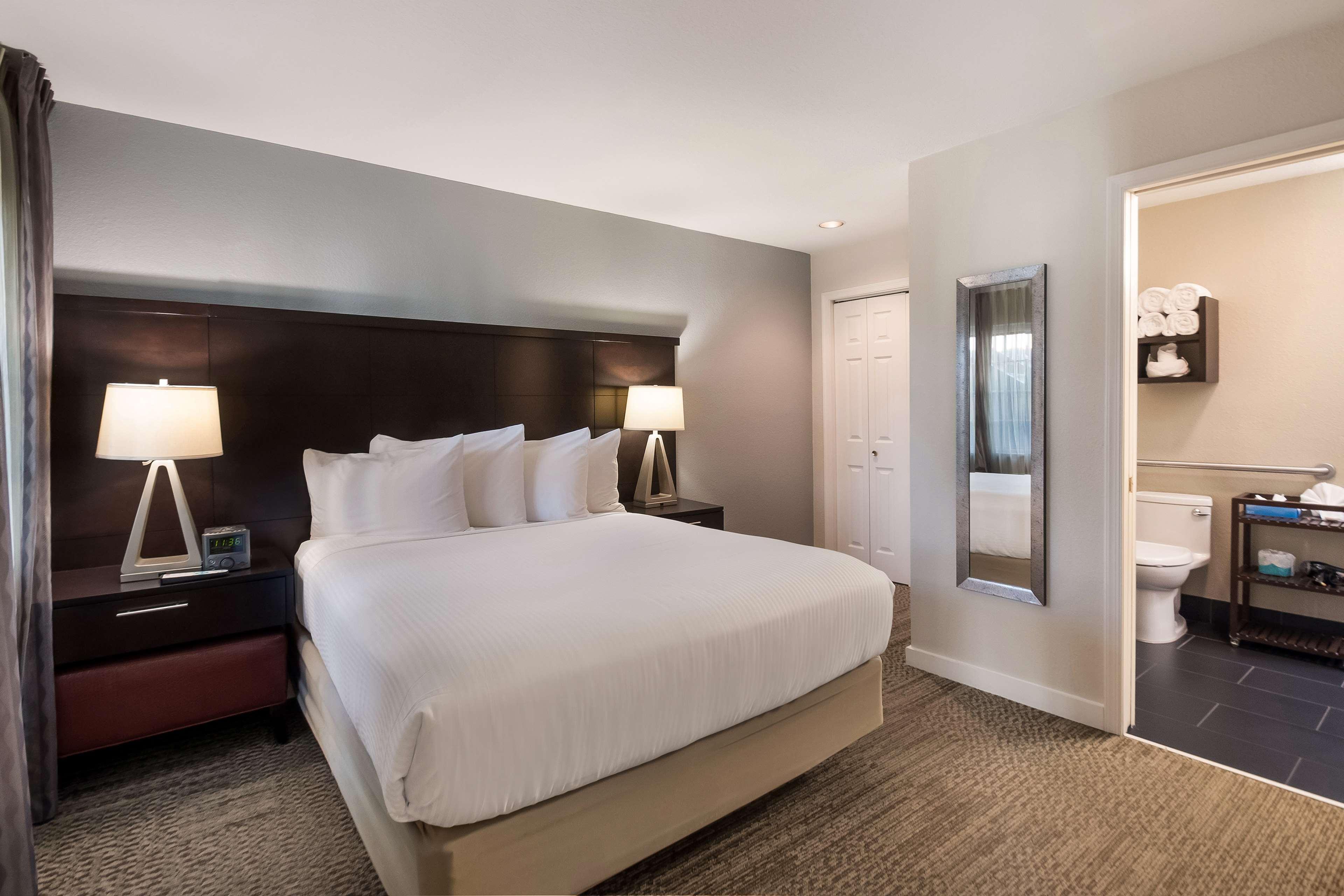 Suite Accessible-two Queen Beds