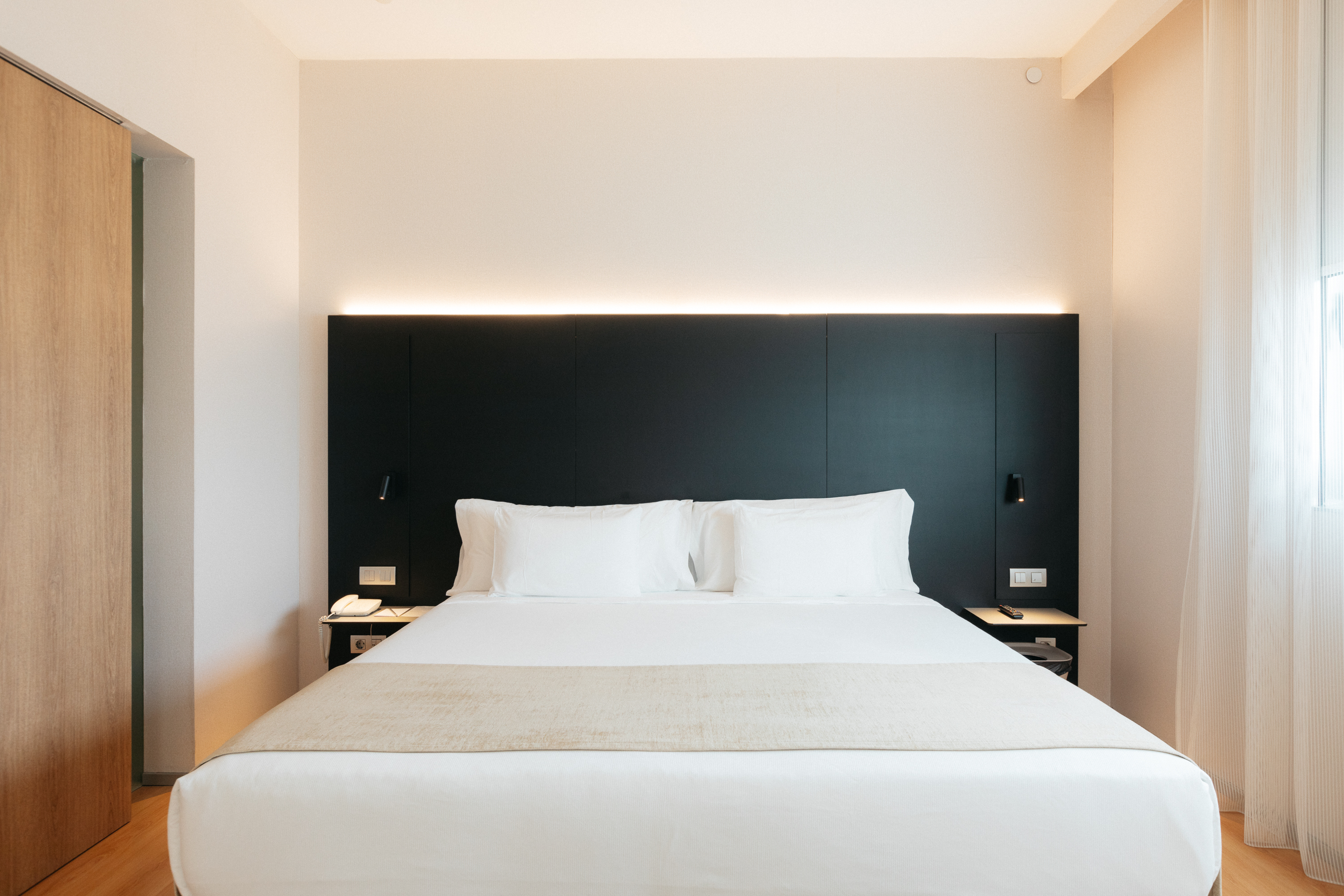 Double or Twin Deluxe