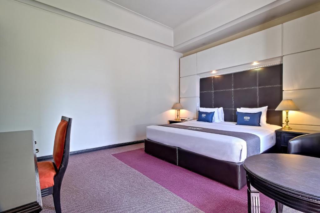 Suite Executive King Bed