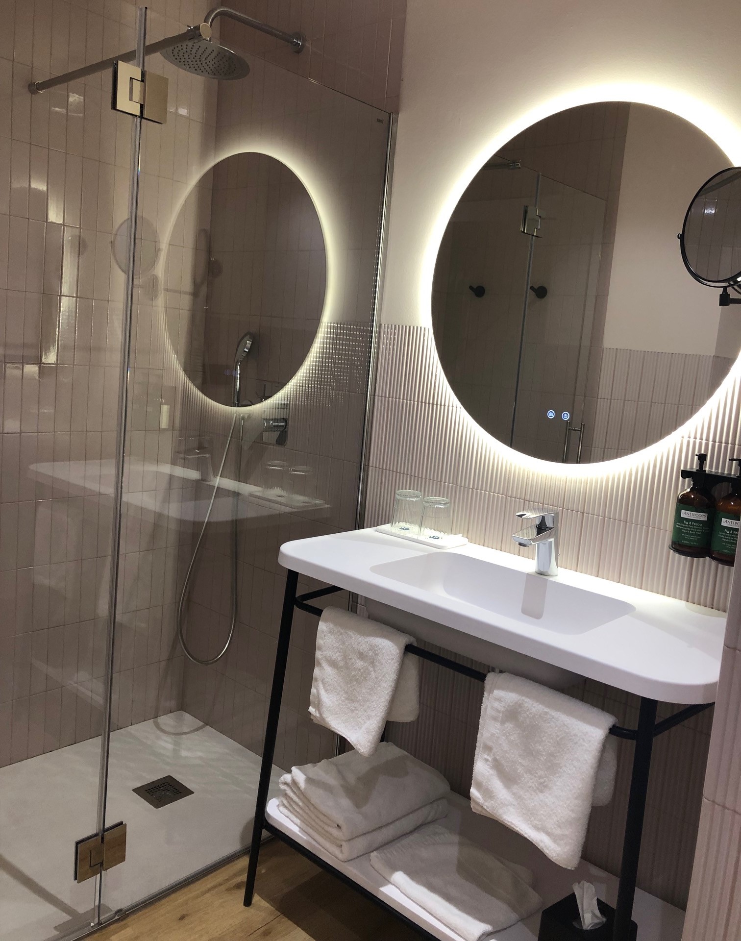 Double or Twin Pool View