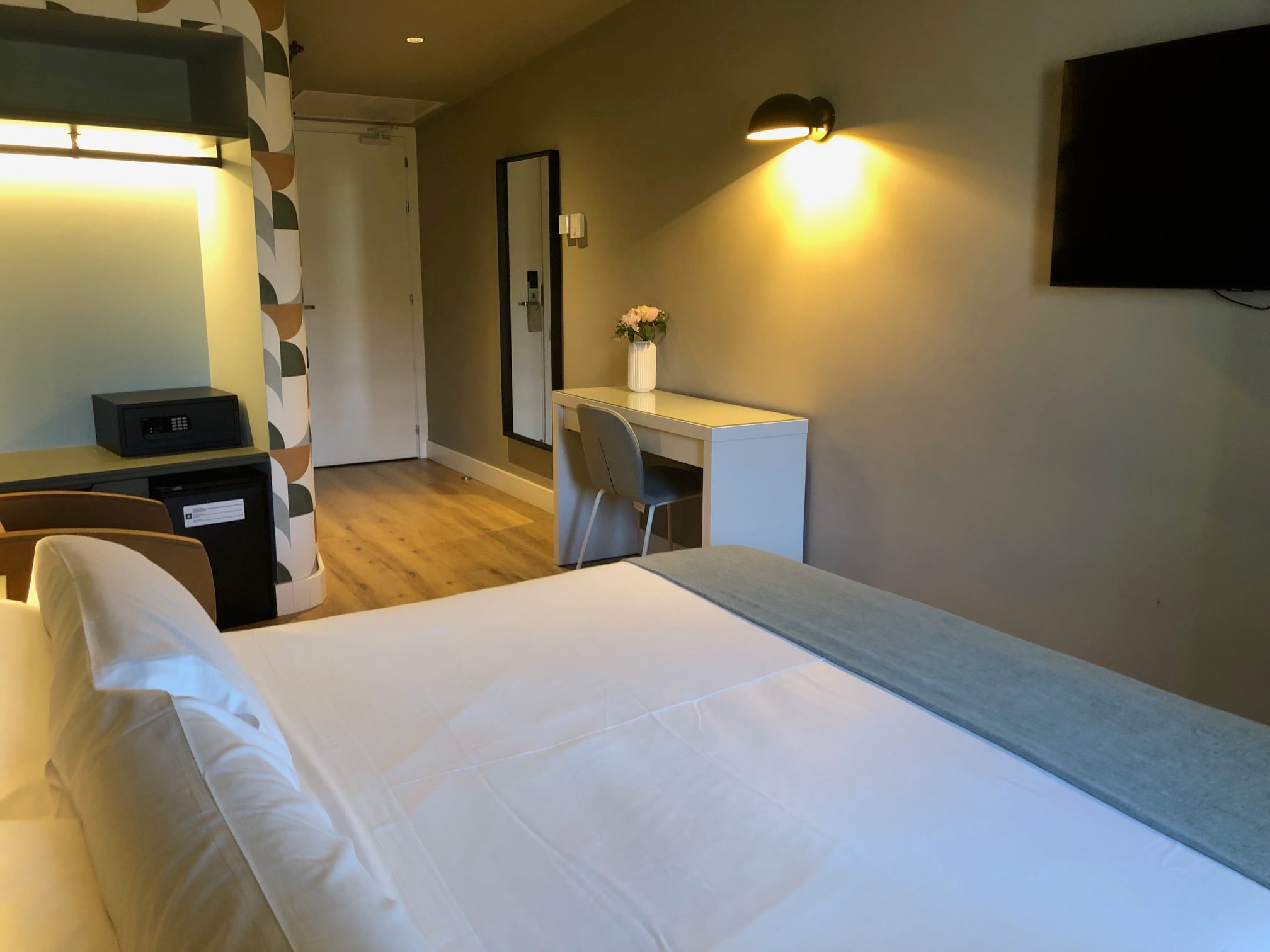 Double or Twin Standard