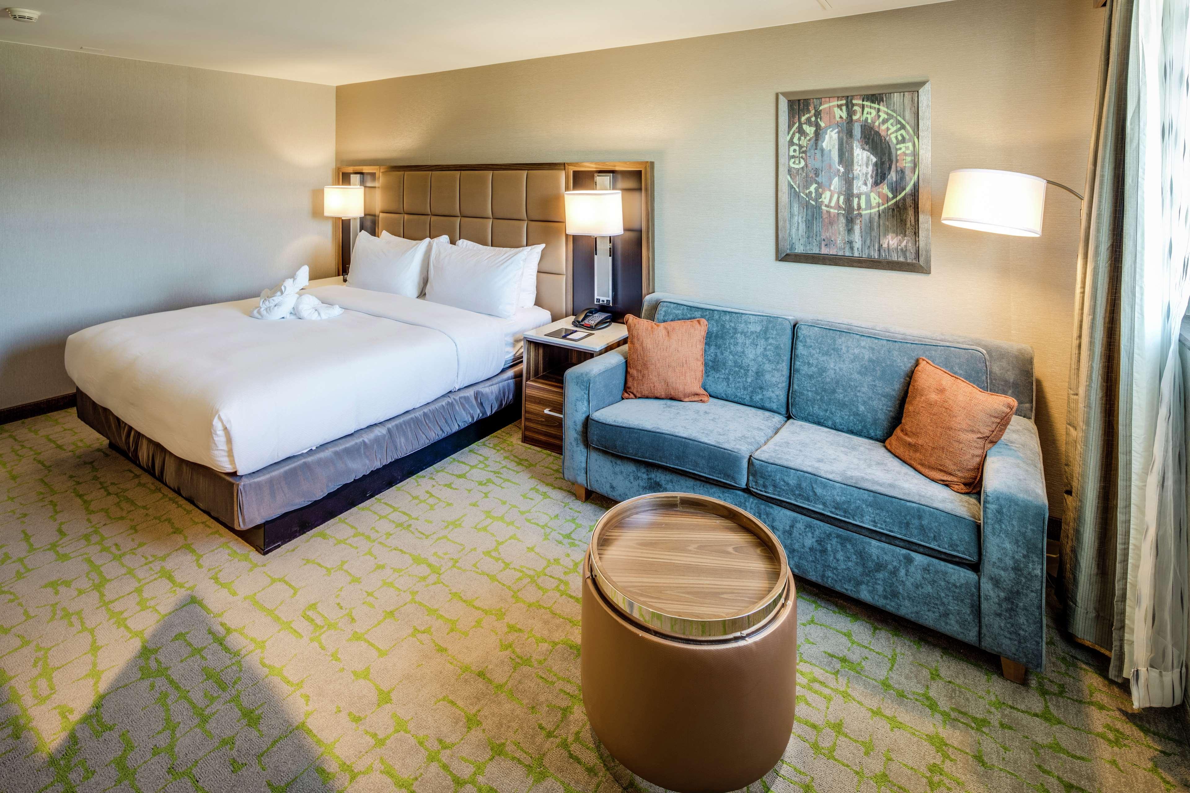 Double King Size Bed