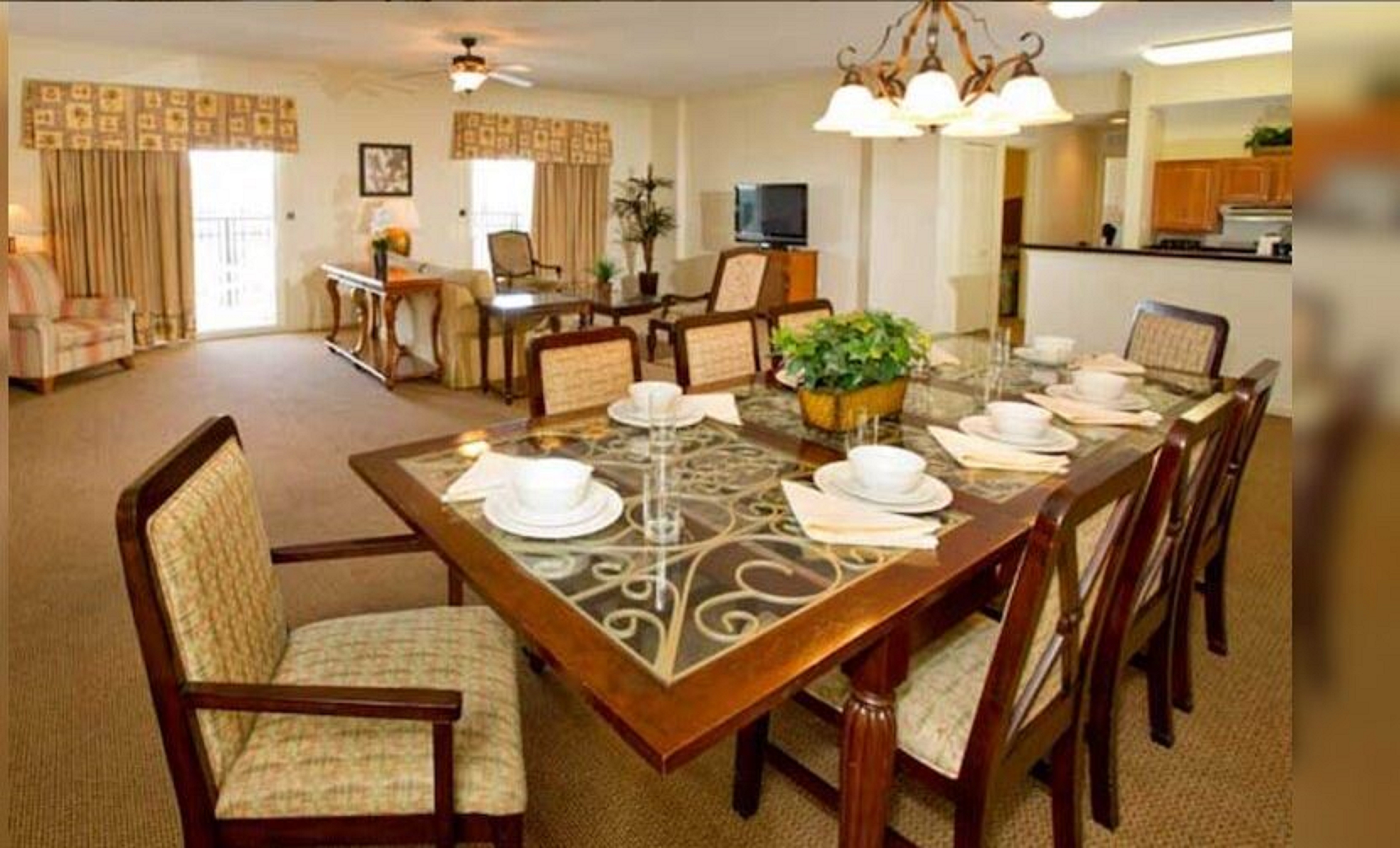 Apartment Four Bedrooms with More Than Three Bathrooms