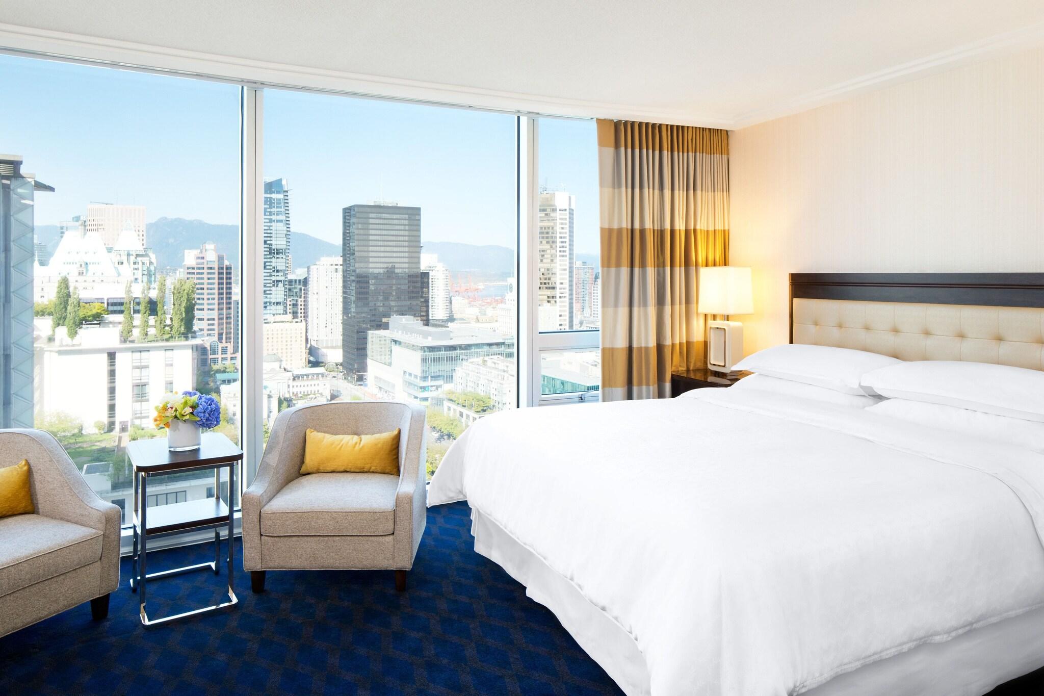 Double Club King Bed