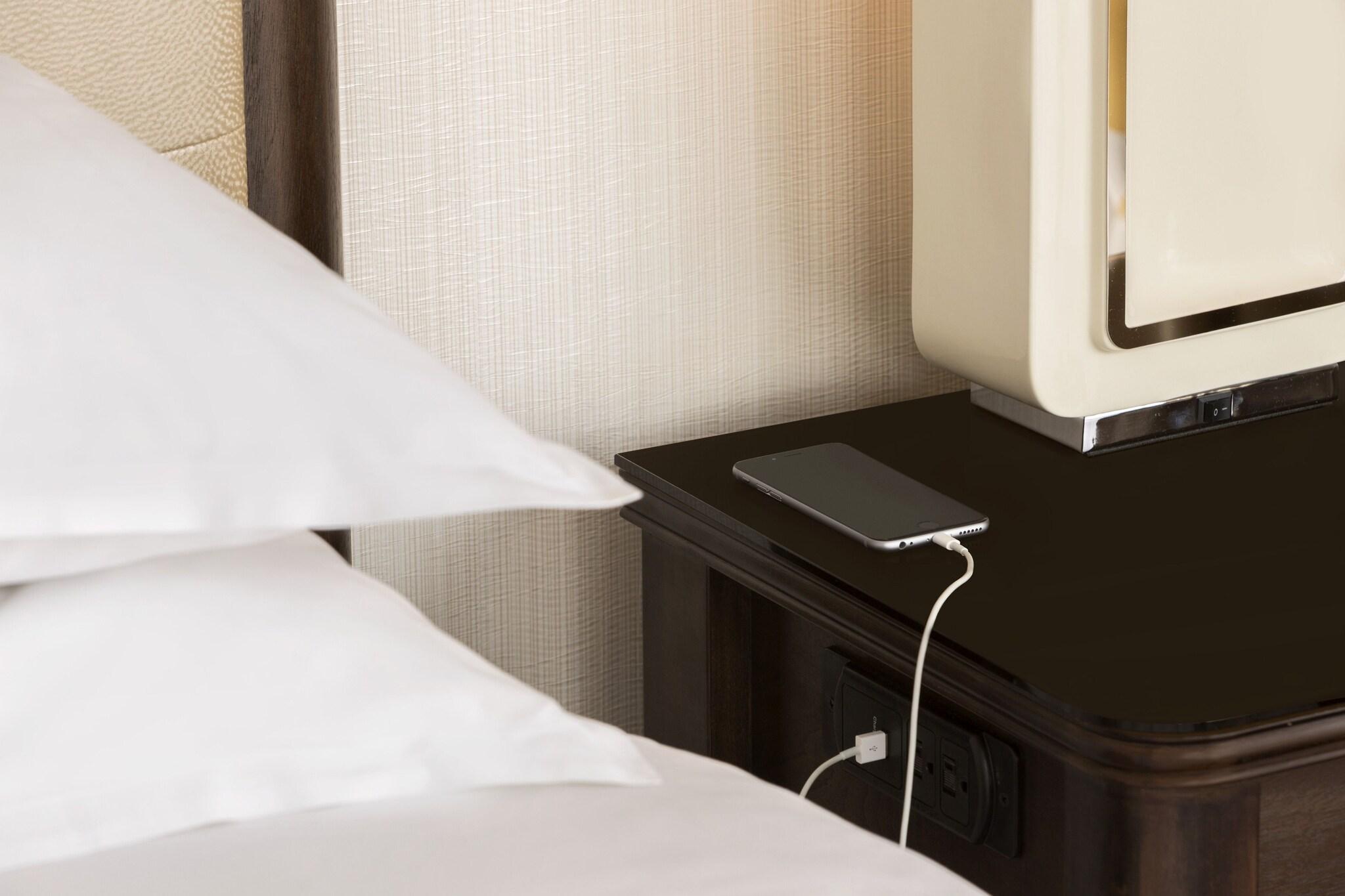 Double King Size Bed