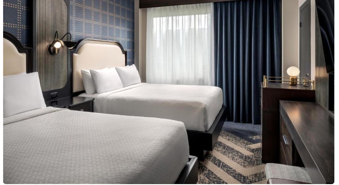 Suite Two Queen Beds with Views