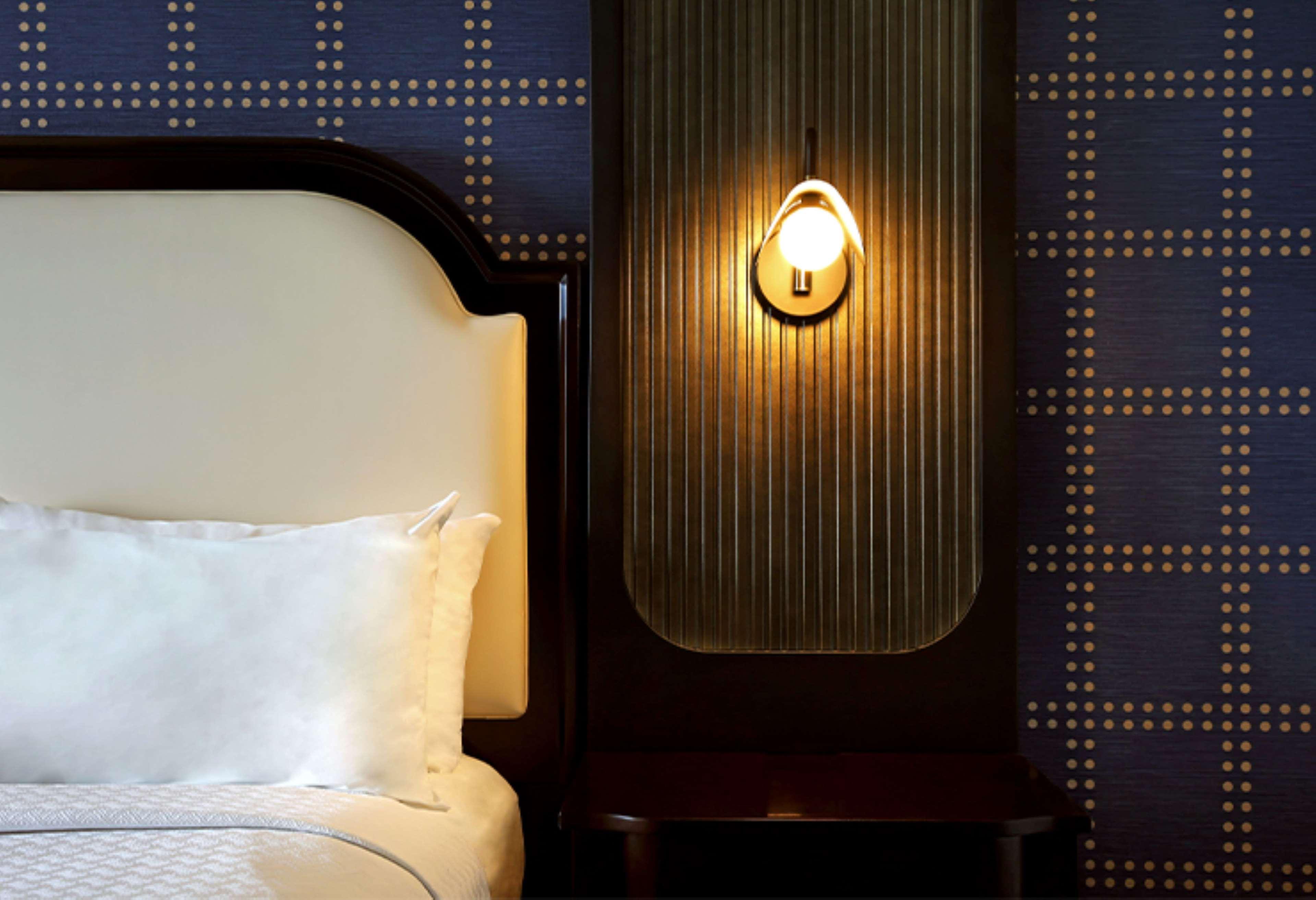 Double Queen Size Bed