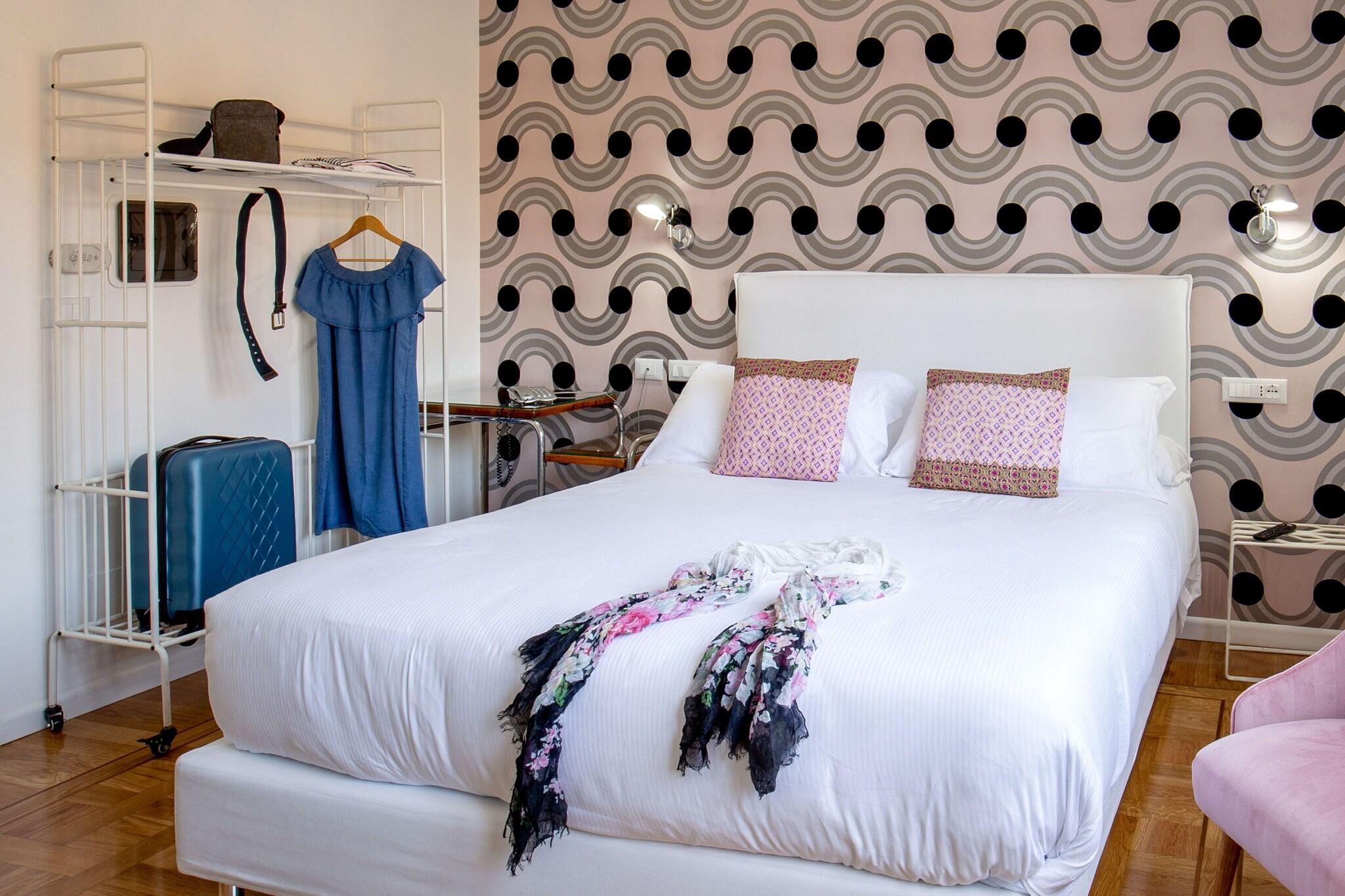 Double Superior Queen Bed