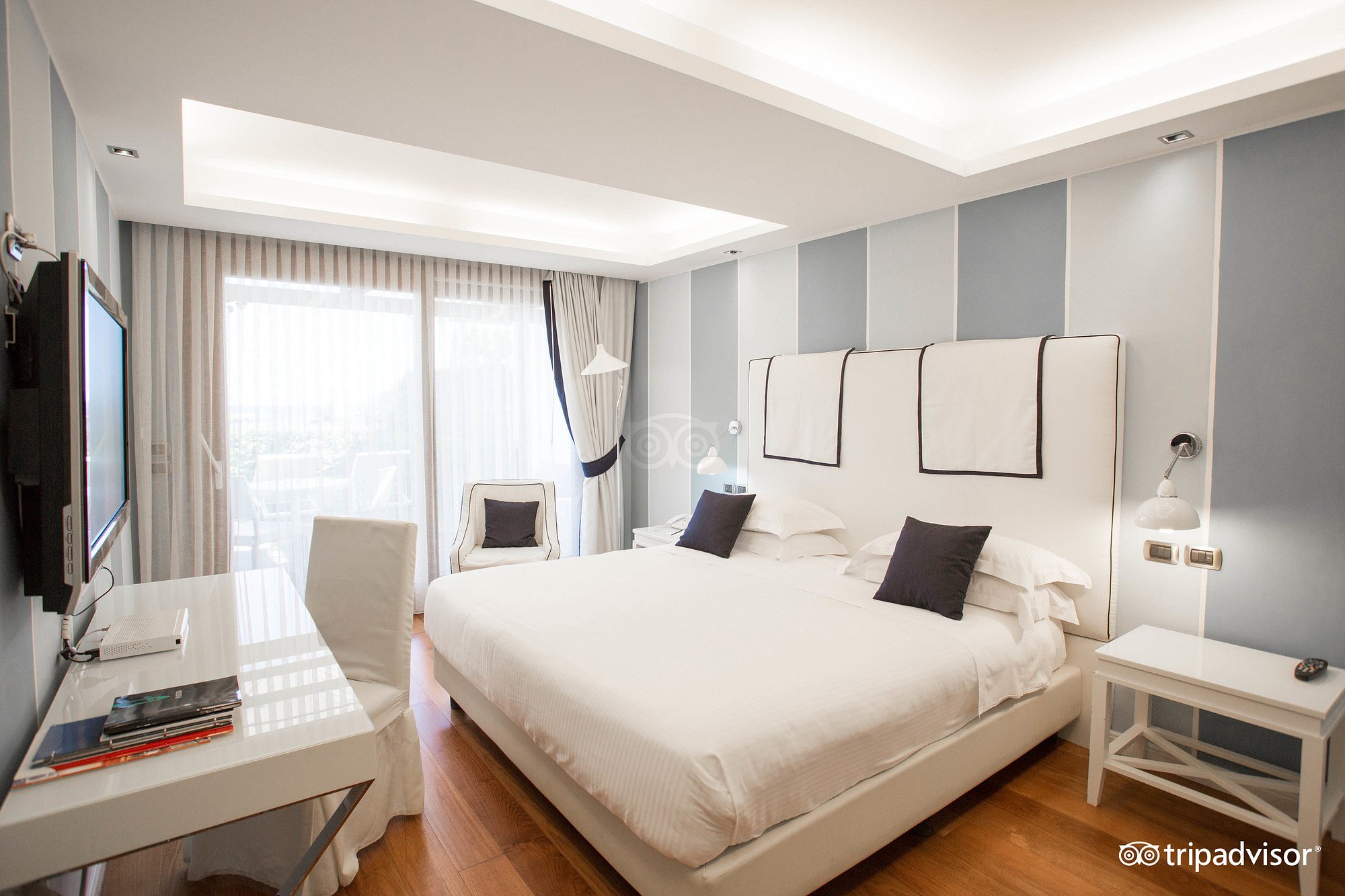 Double Deluxe with Jacuzzi