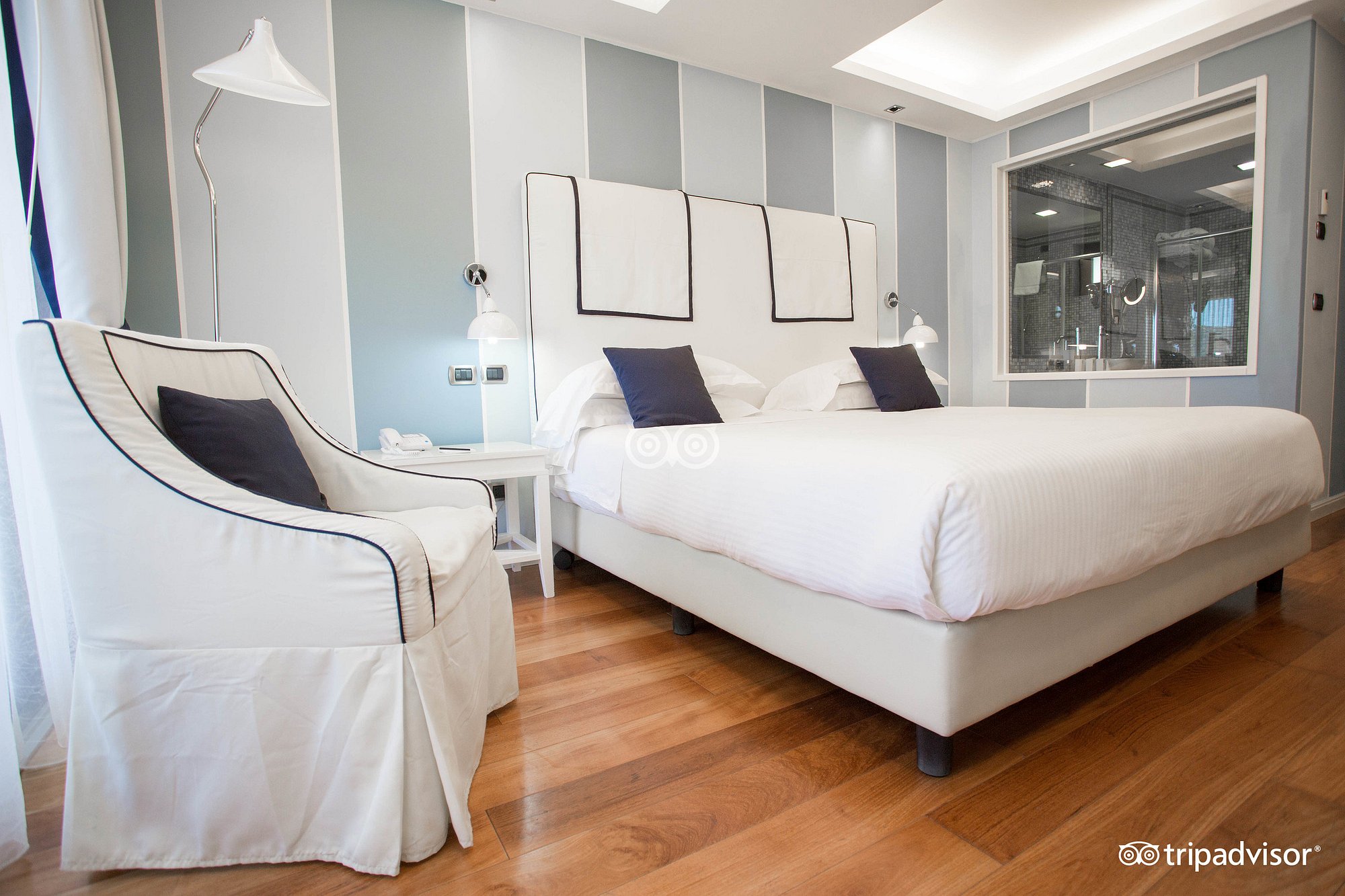 Double Deluxe with Jacuzzi