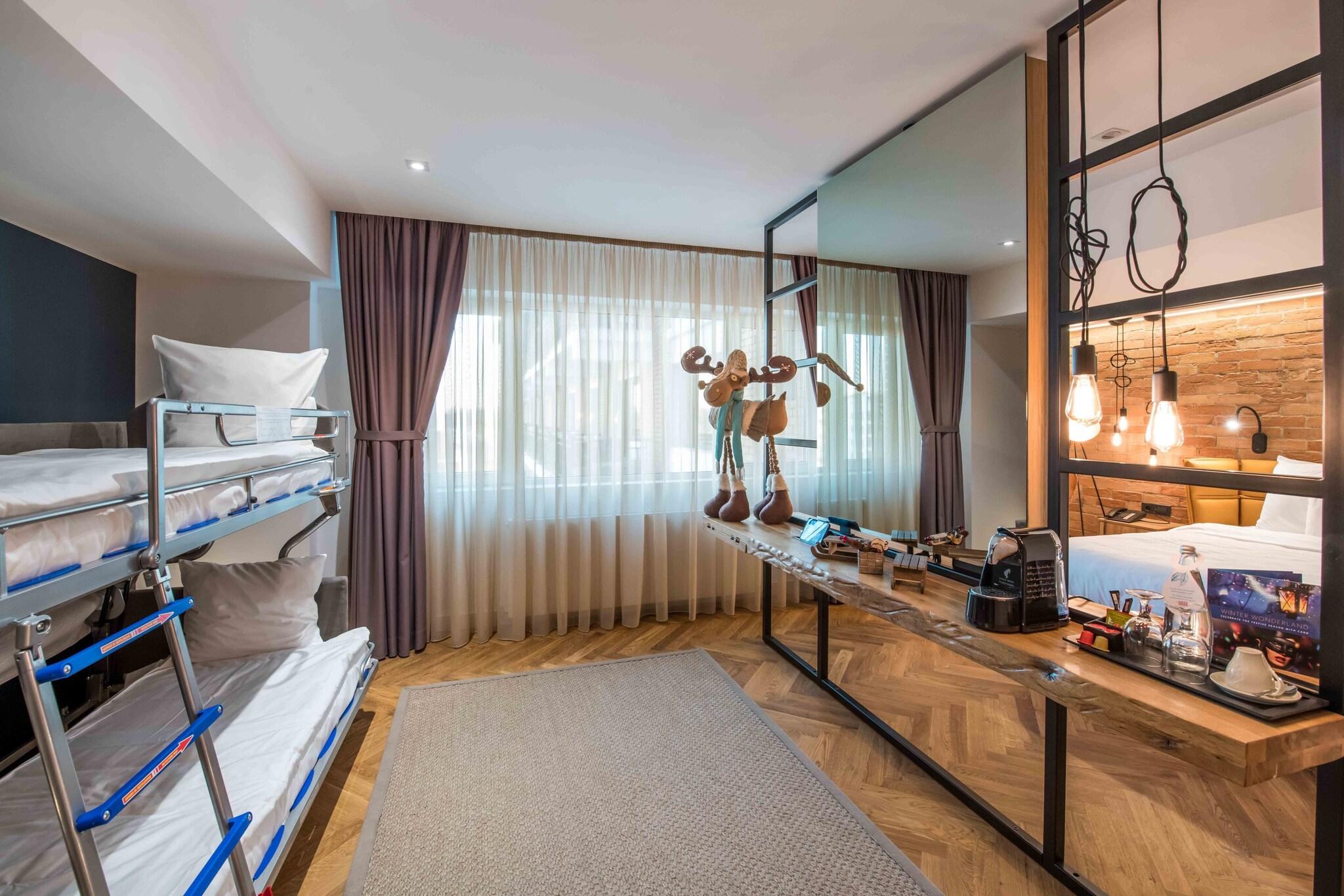 Junior Suite Bunk Bed