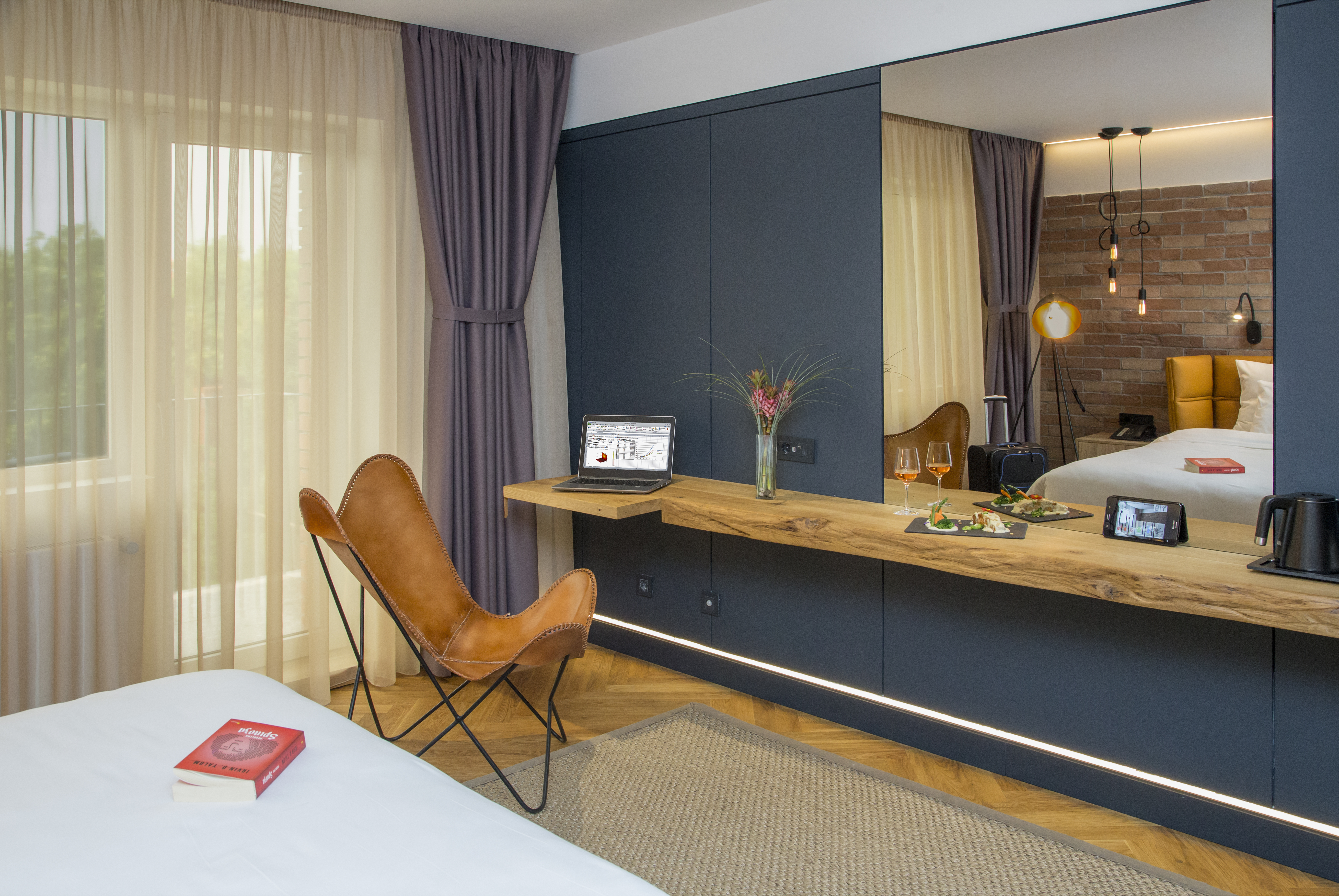 Double Single Premium