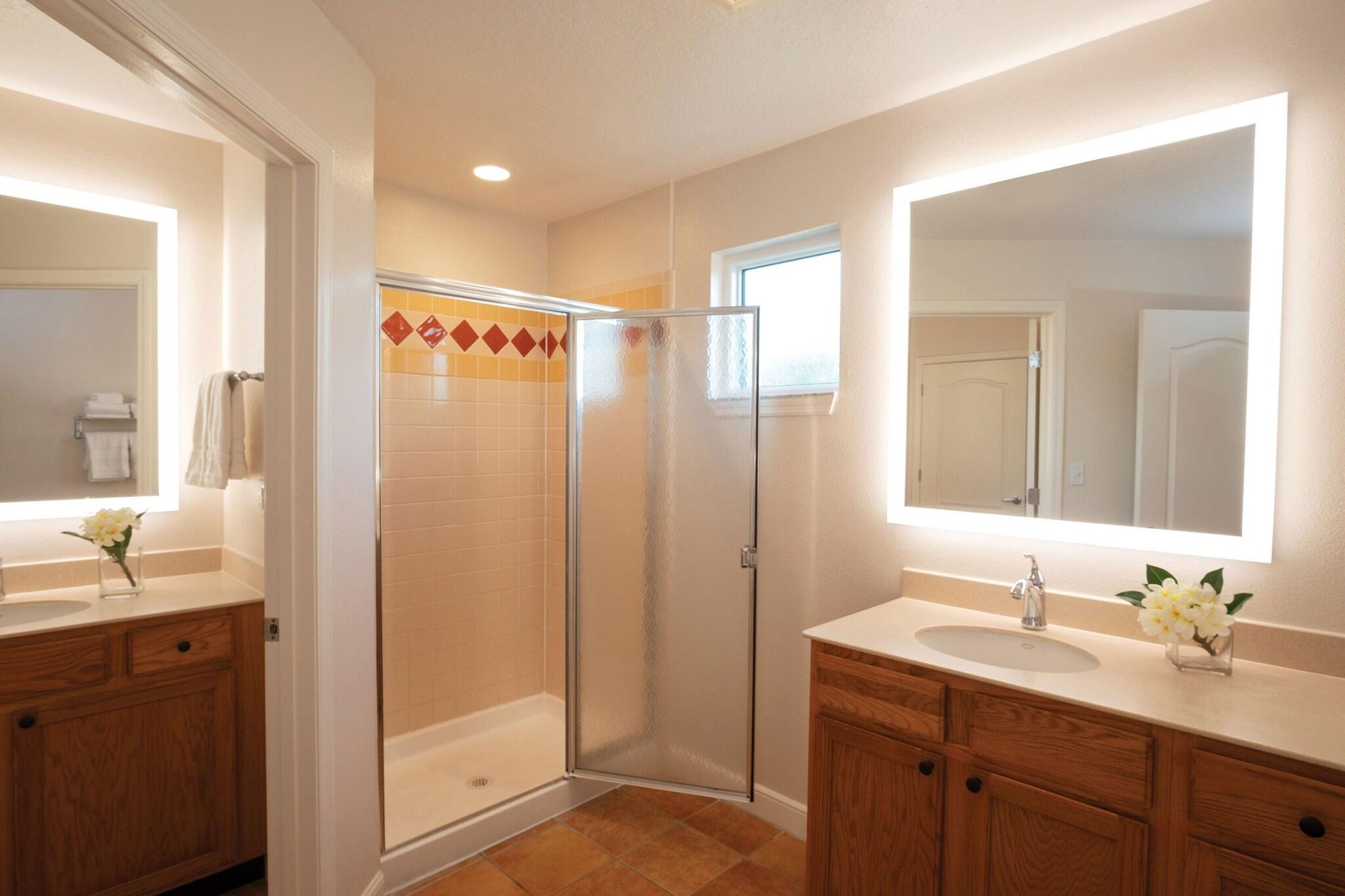 Villa Accessible King Size Bed