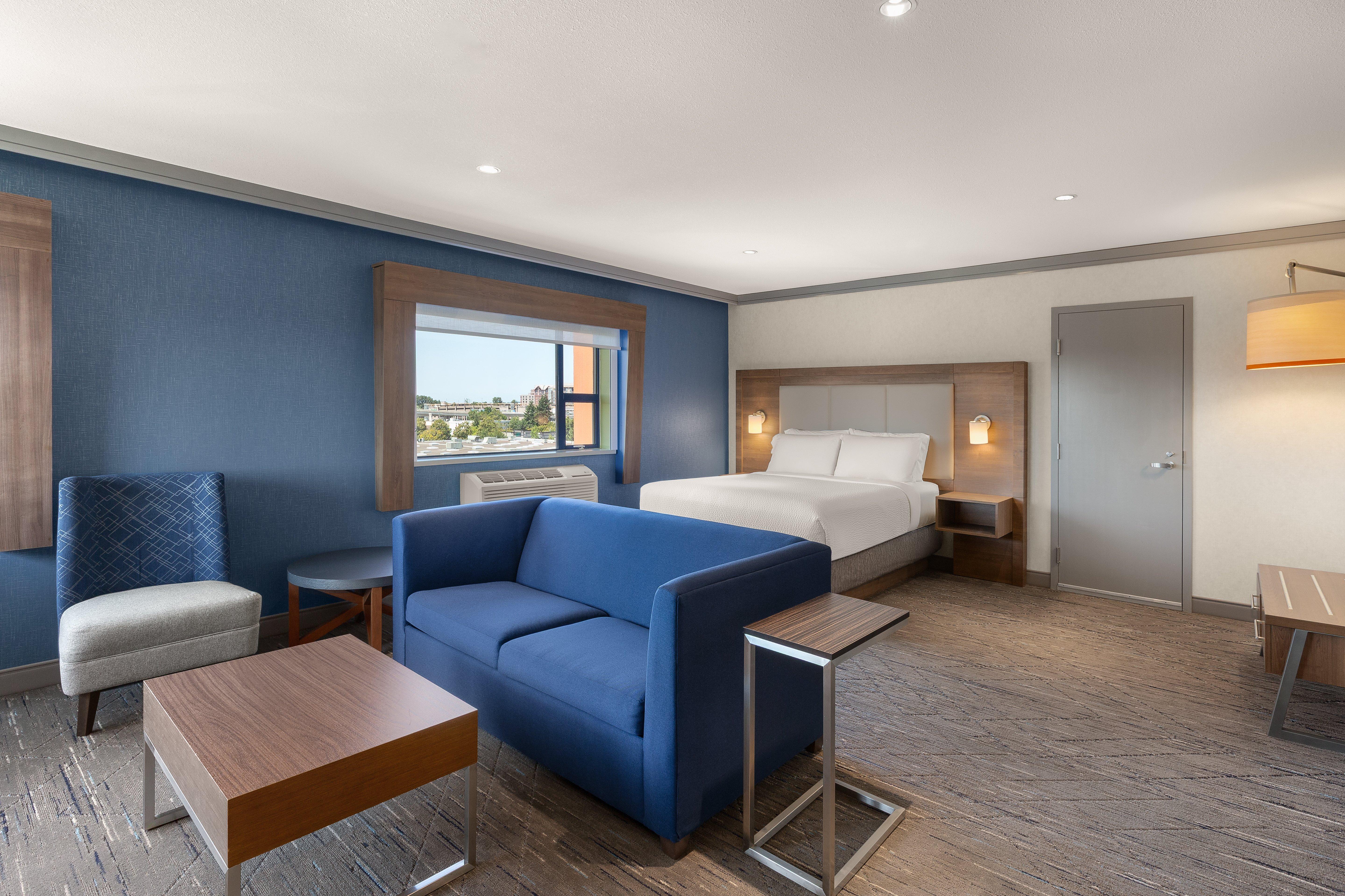 Suite Queen Size Bed