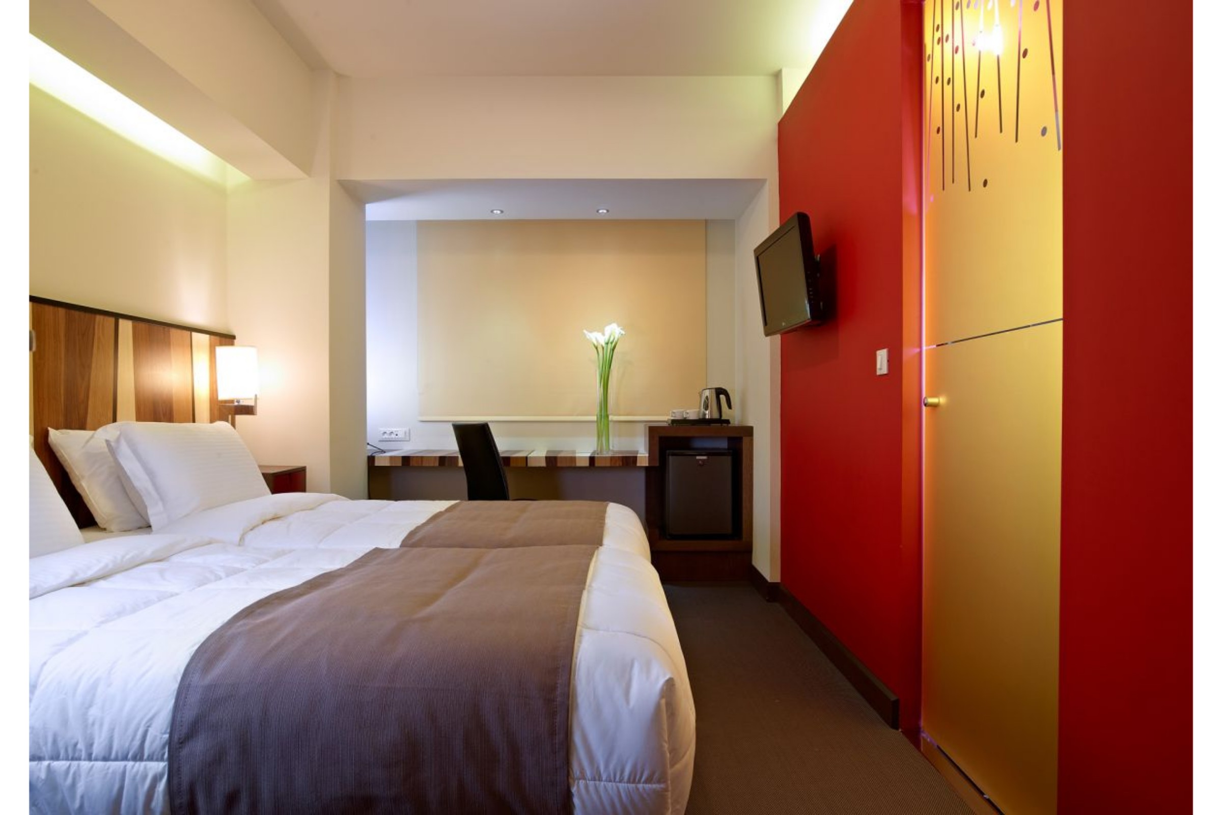 Double or Twin Standard