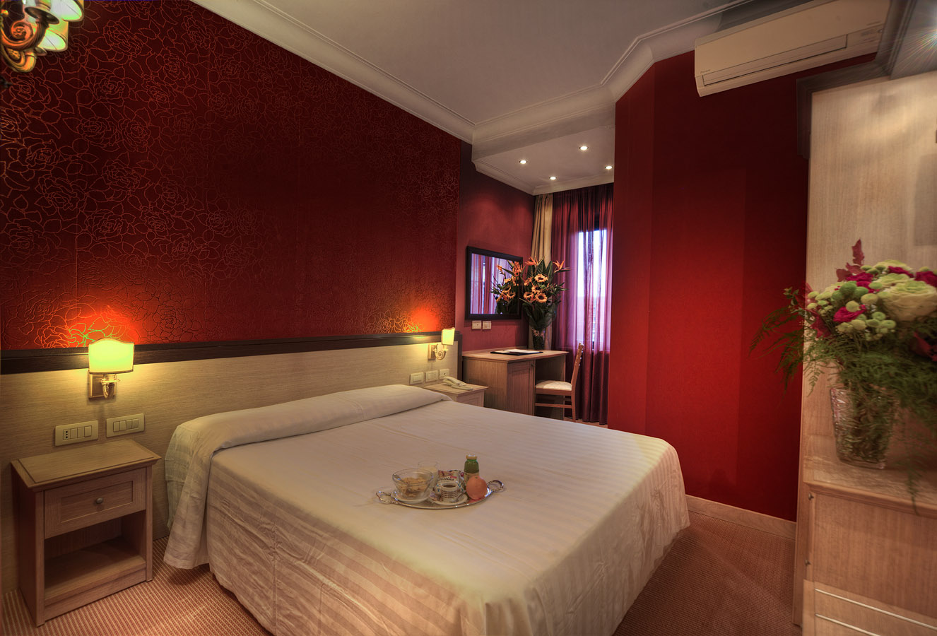 Double or Twin Standard