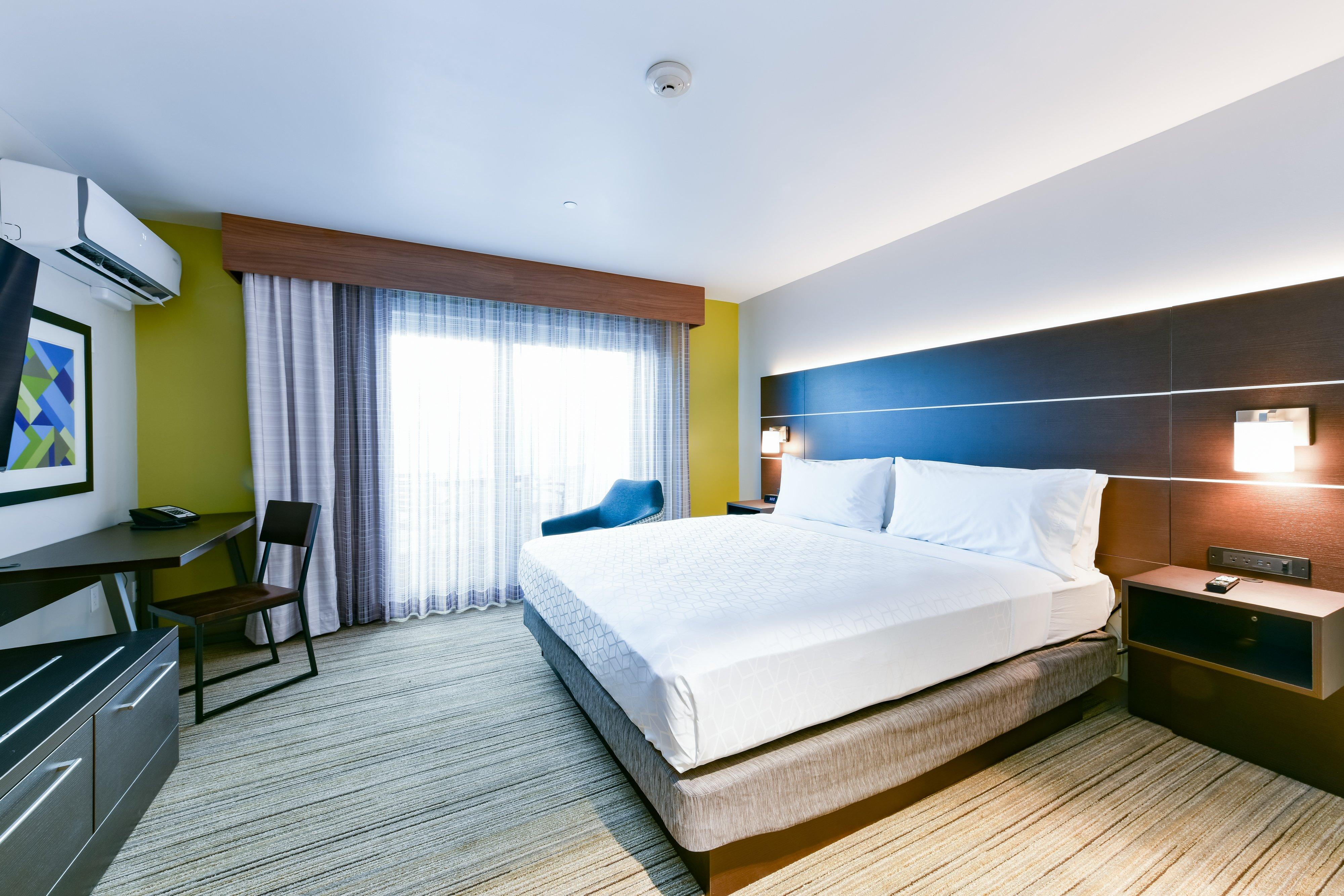 Double Queen Size Bed