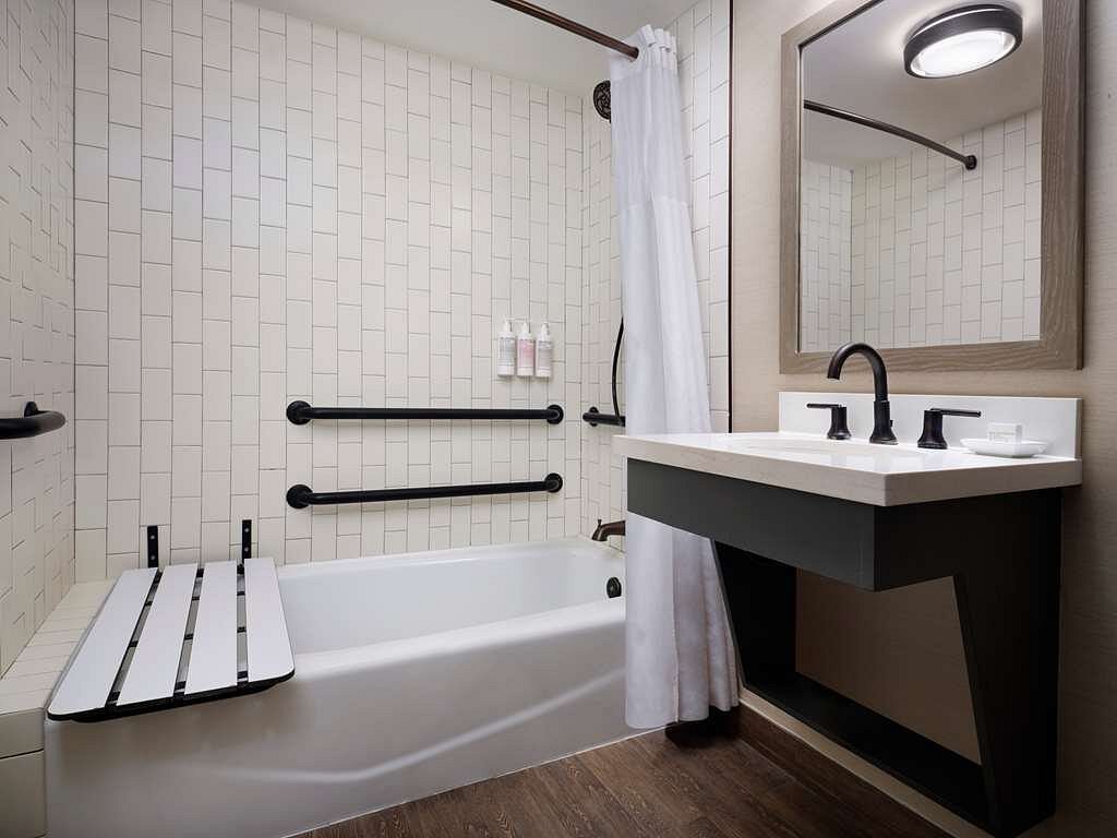 Double Accessible-two Queen Beds