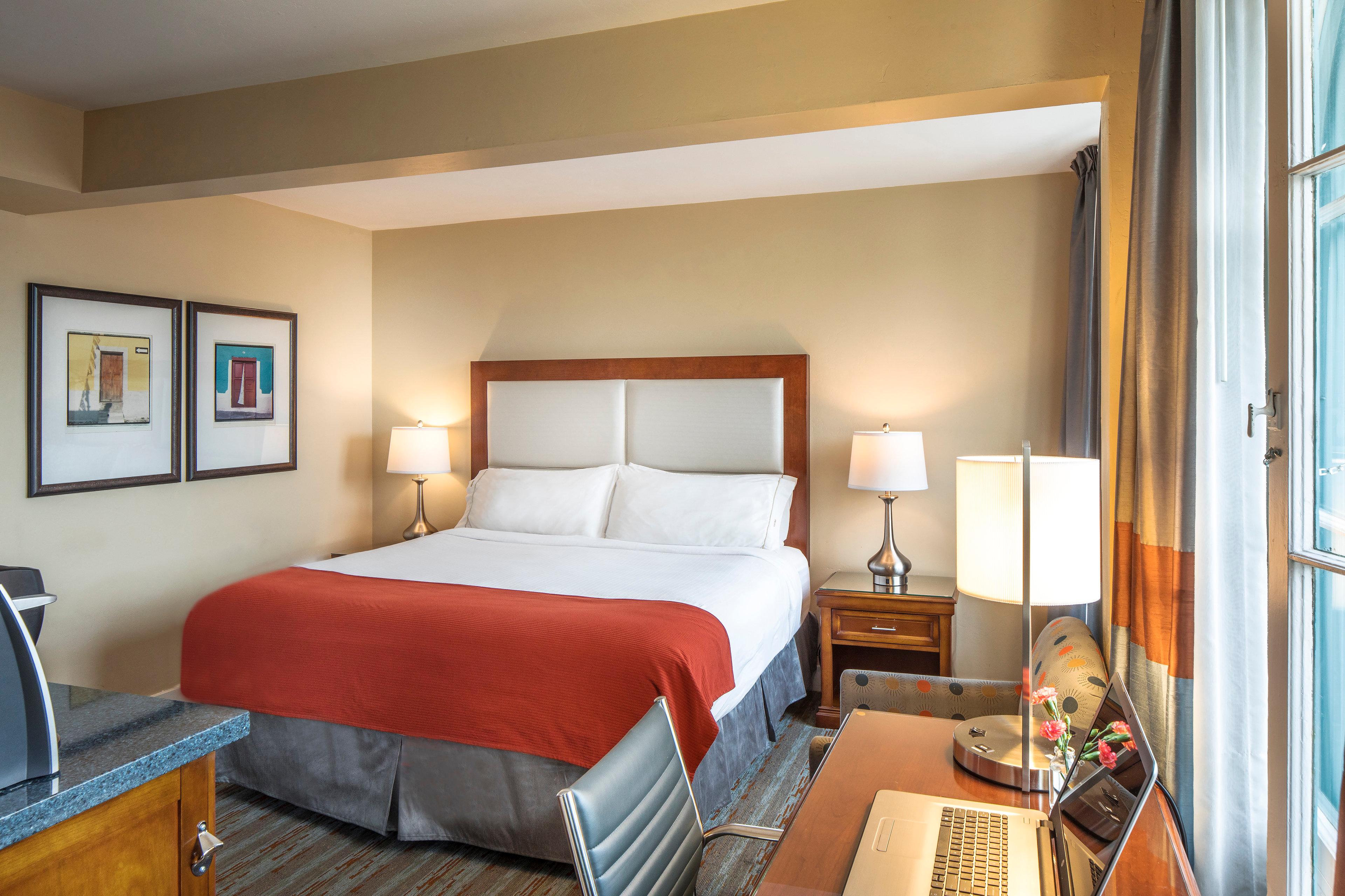 Double Queen Bed Non Smoking