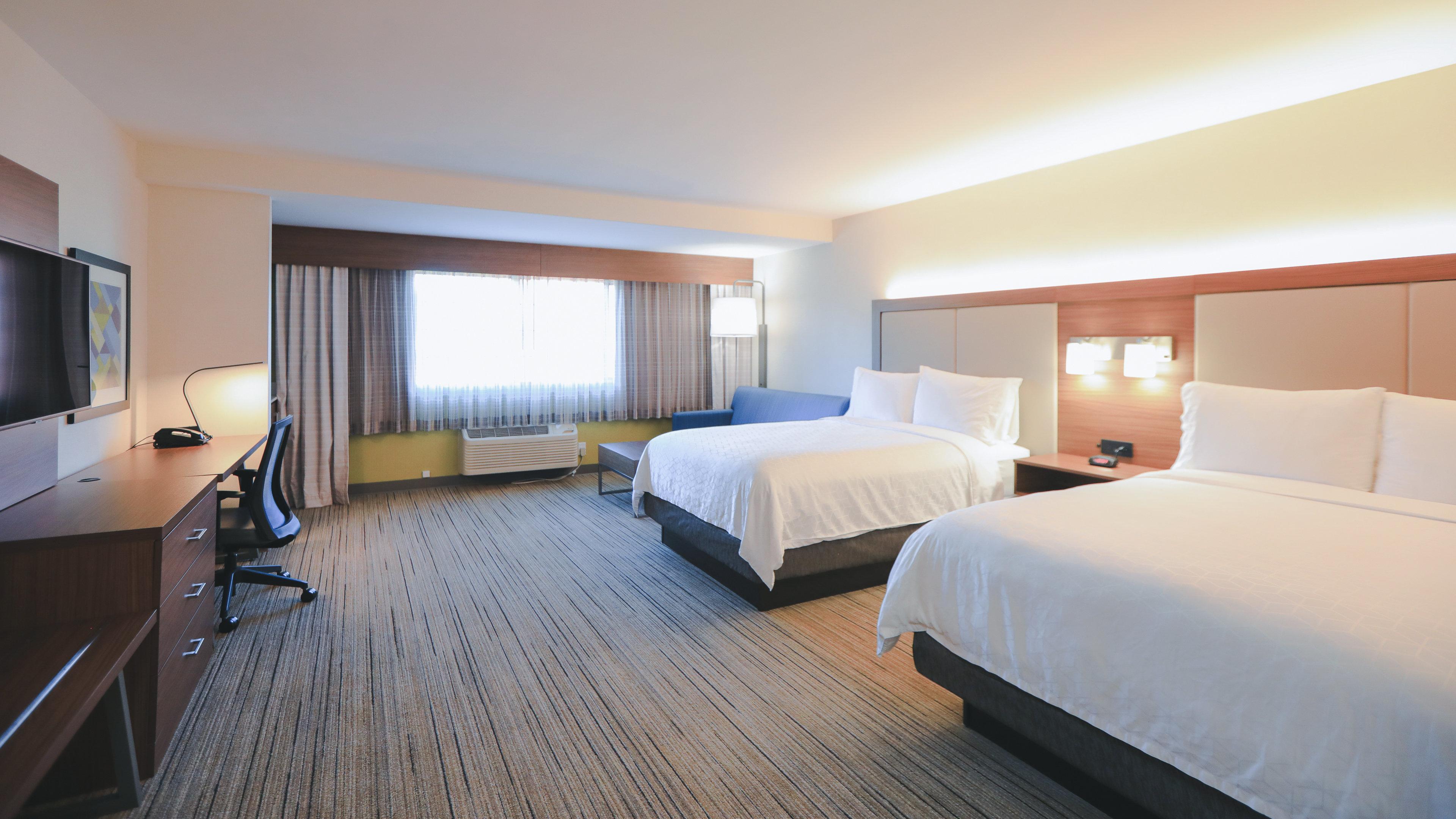 Quadruple Accessible-two Queen Beds