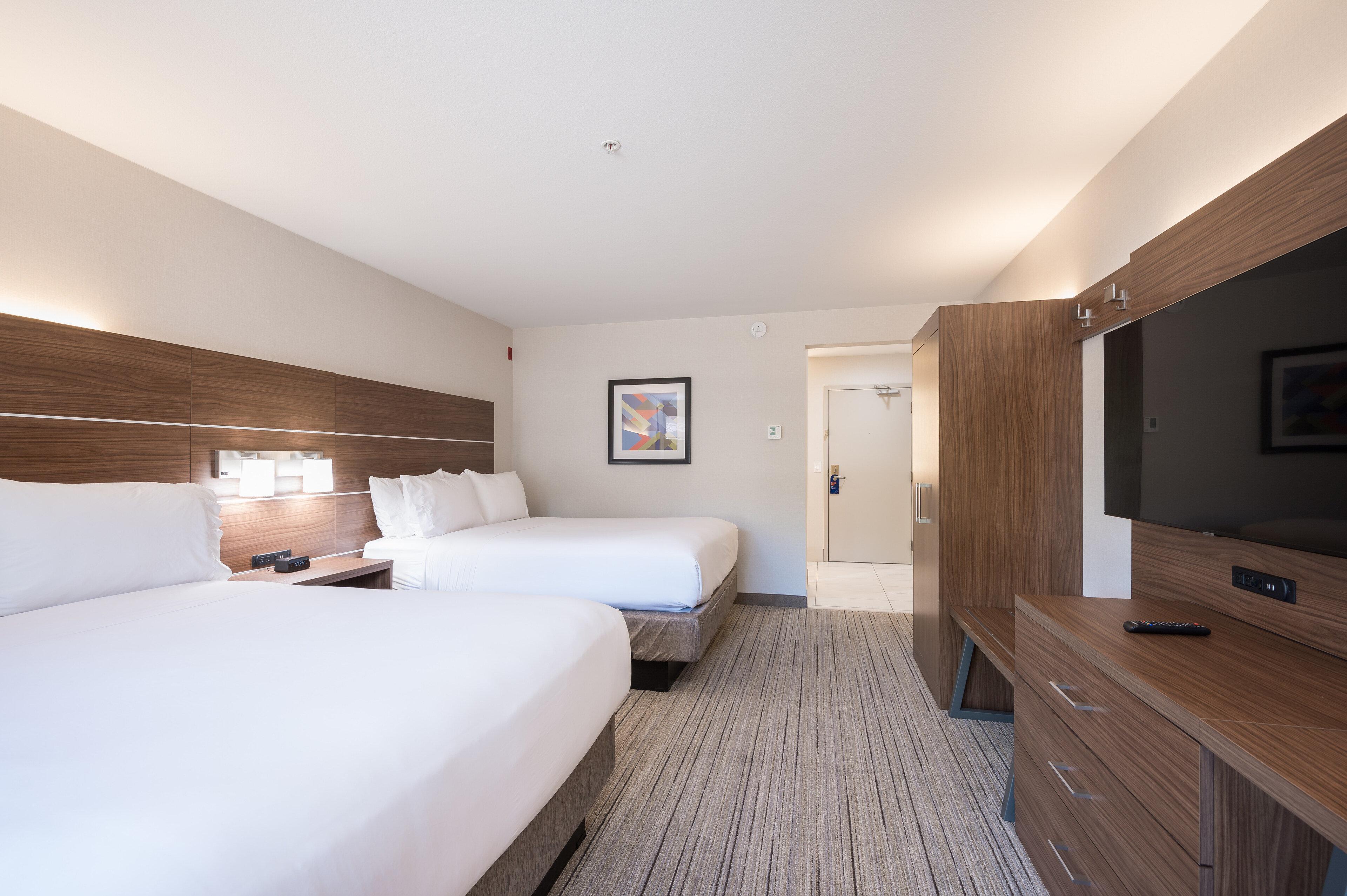 Double Accessible-two Queen Beds