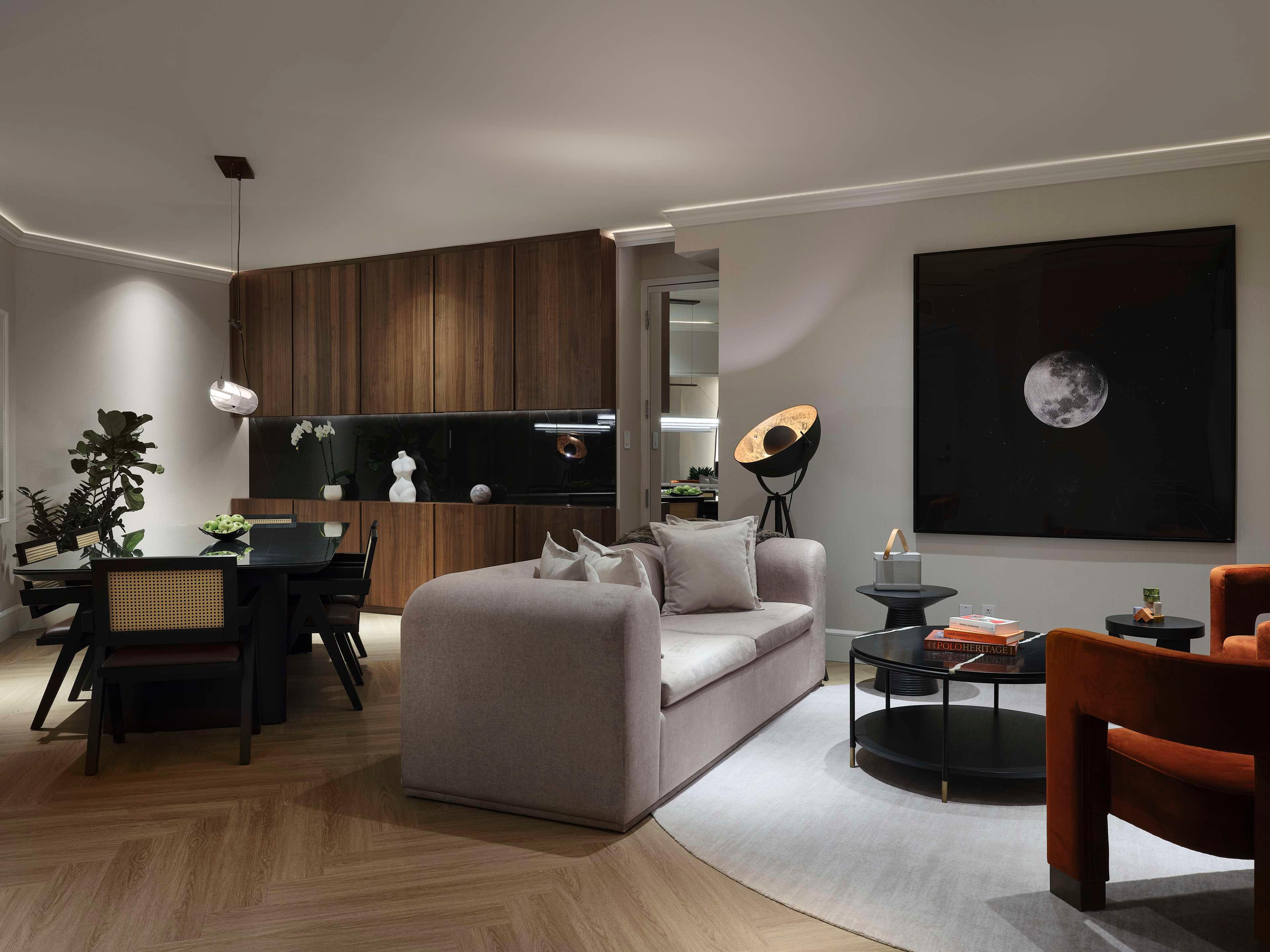 Apartment King Size Bed