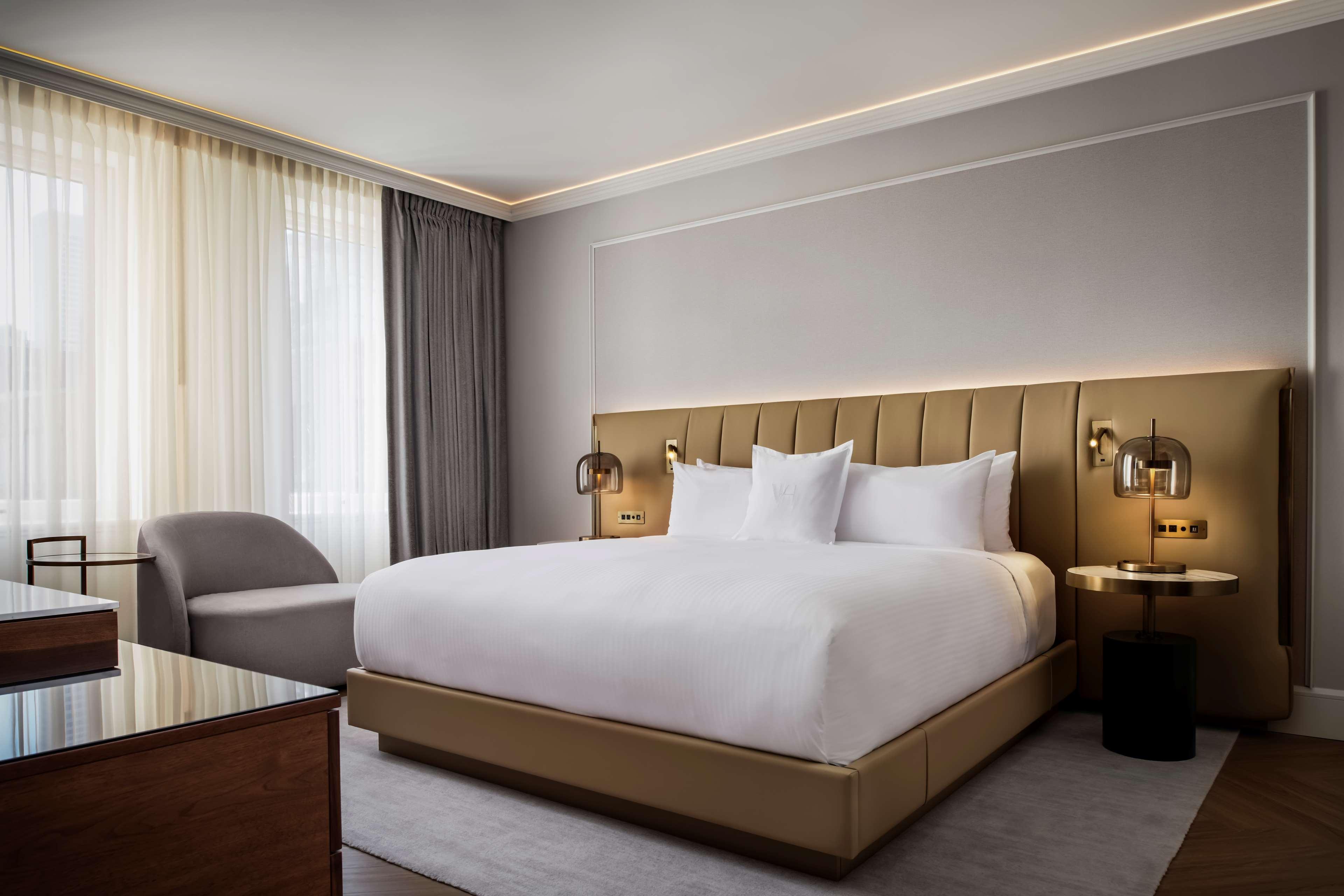 Apartment King Size Bed