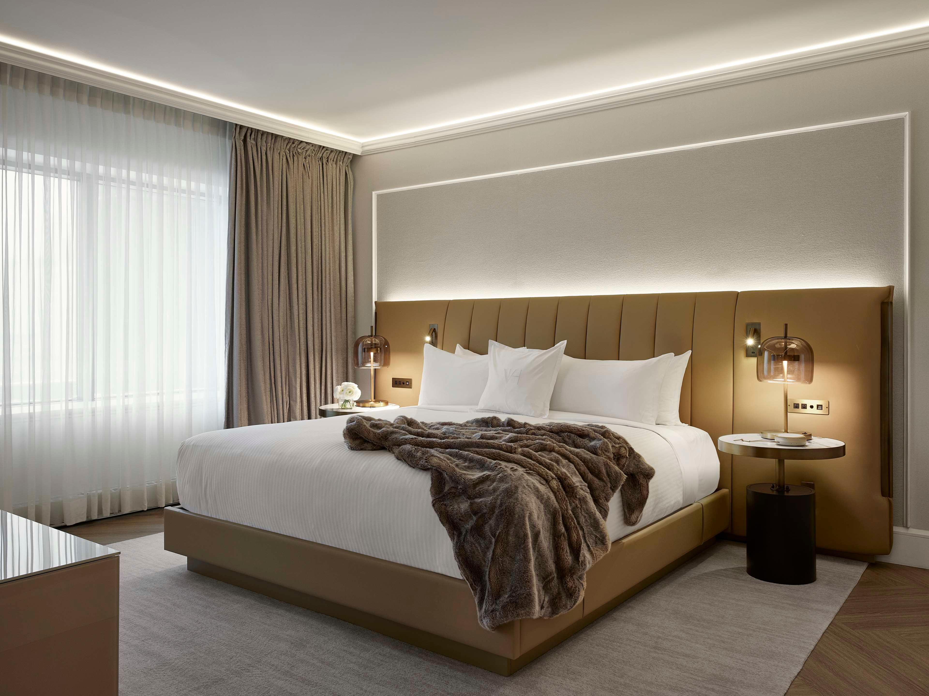 Studio King Size Bed