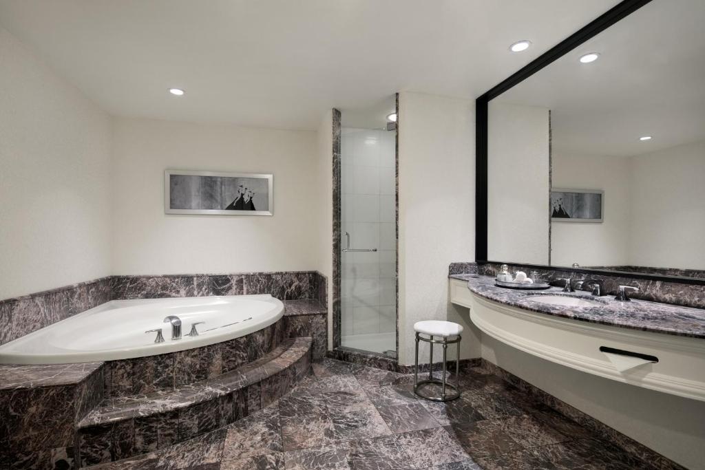 Double Premium King Bed