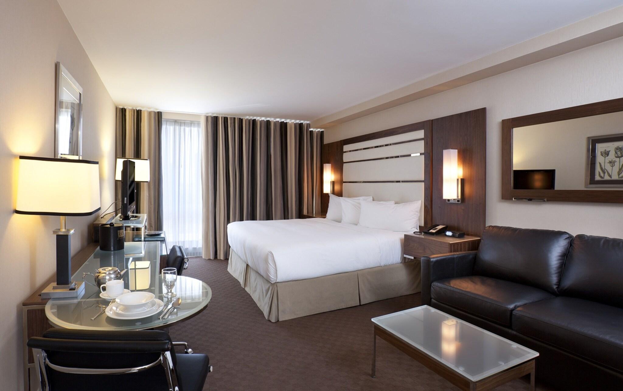 Studio Deluxe King Bed