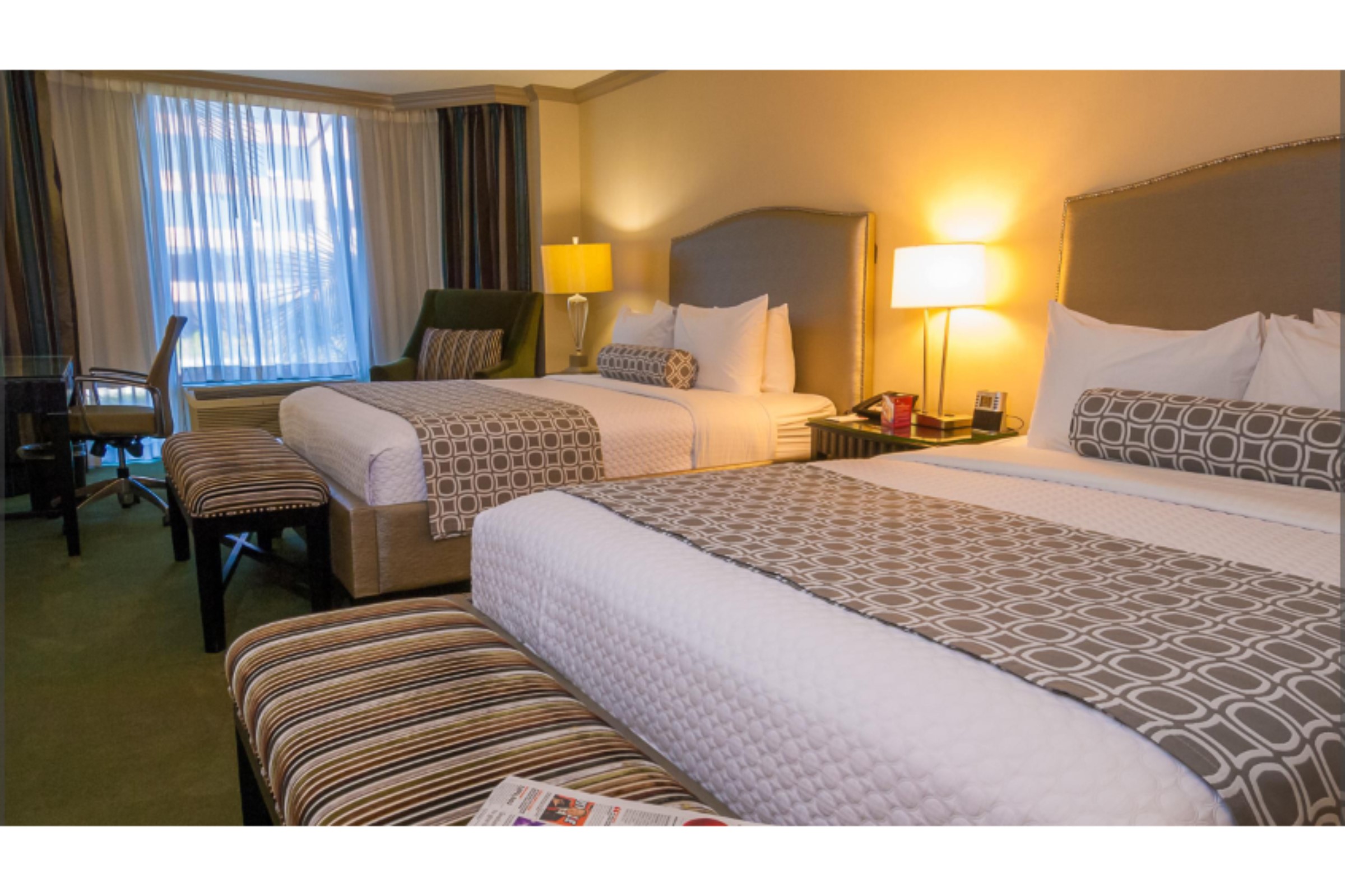 Double Two Queen Beds Non Smoking