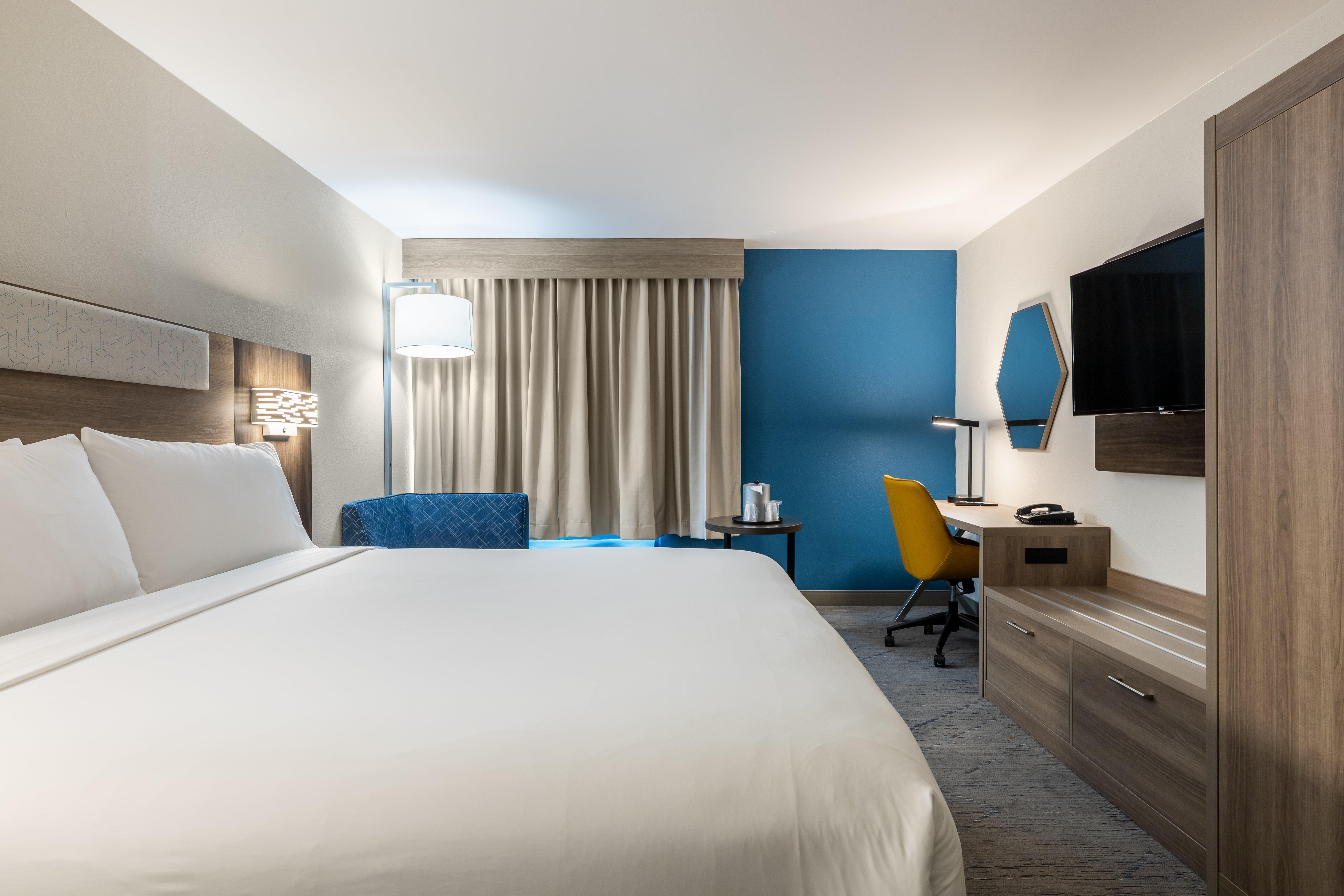 Double Accessible King Size Bed