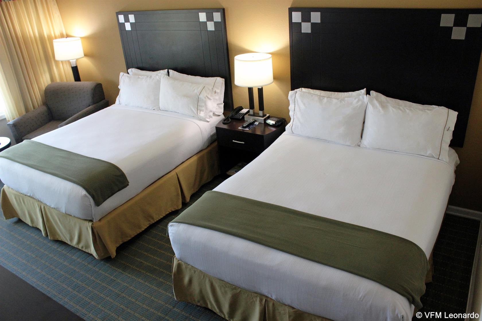 Double King Size Bed