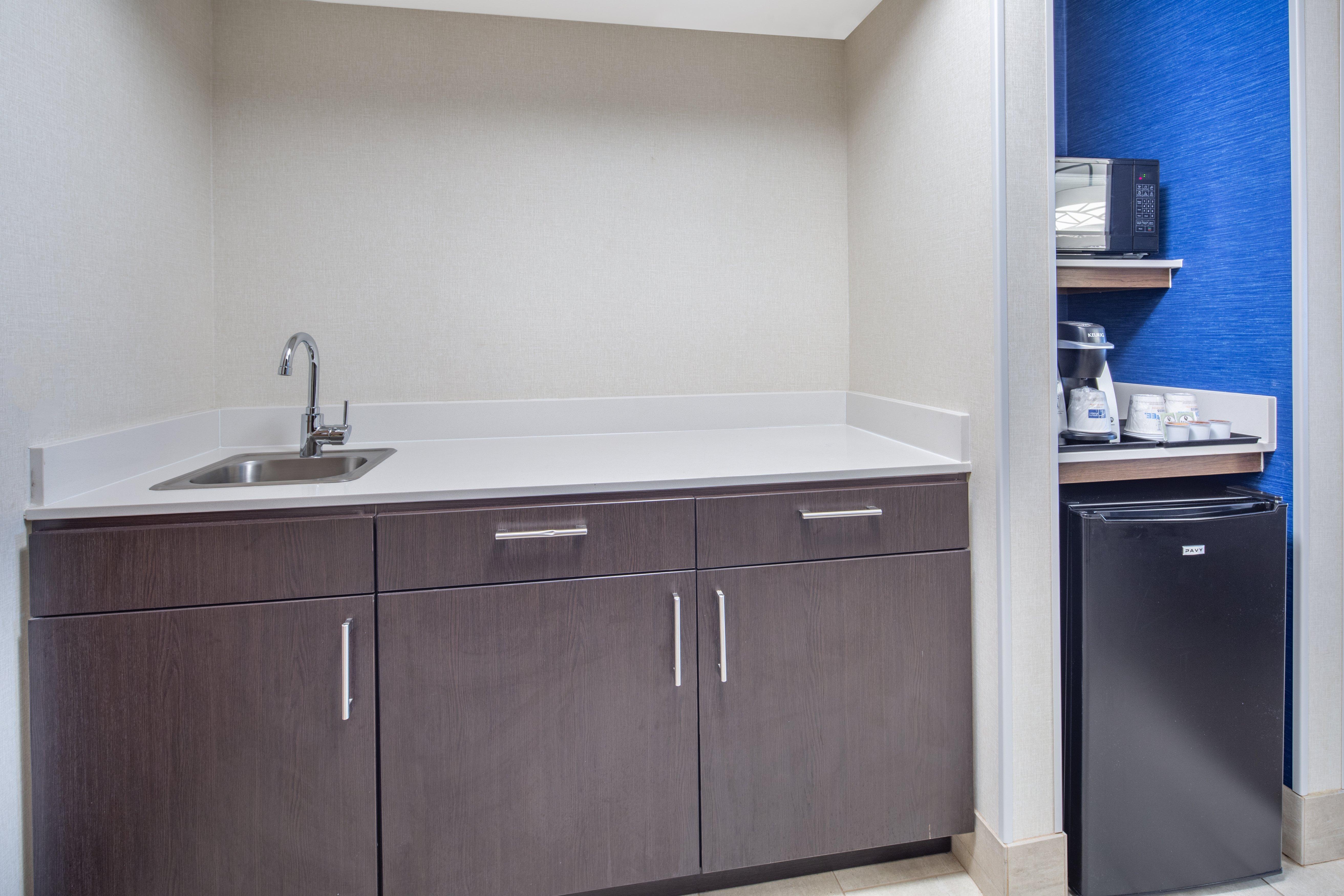 Suite Two Queen Beds