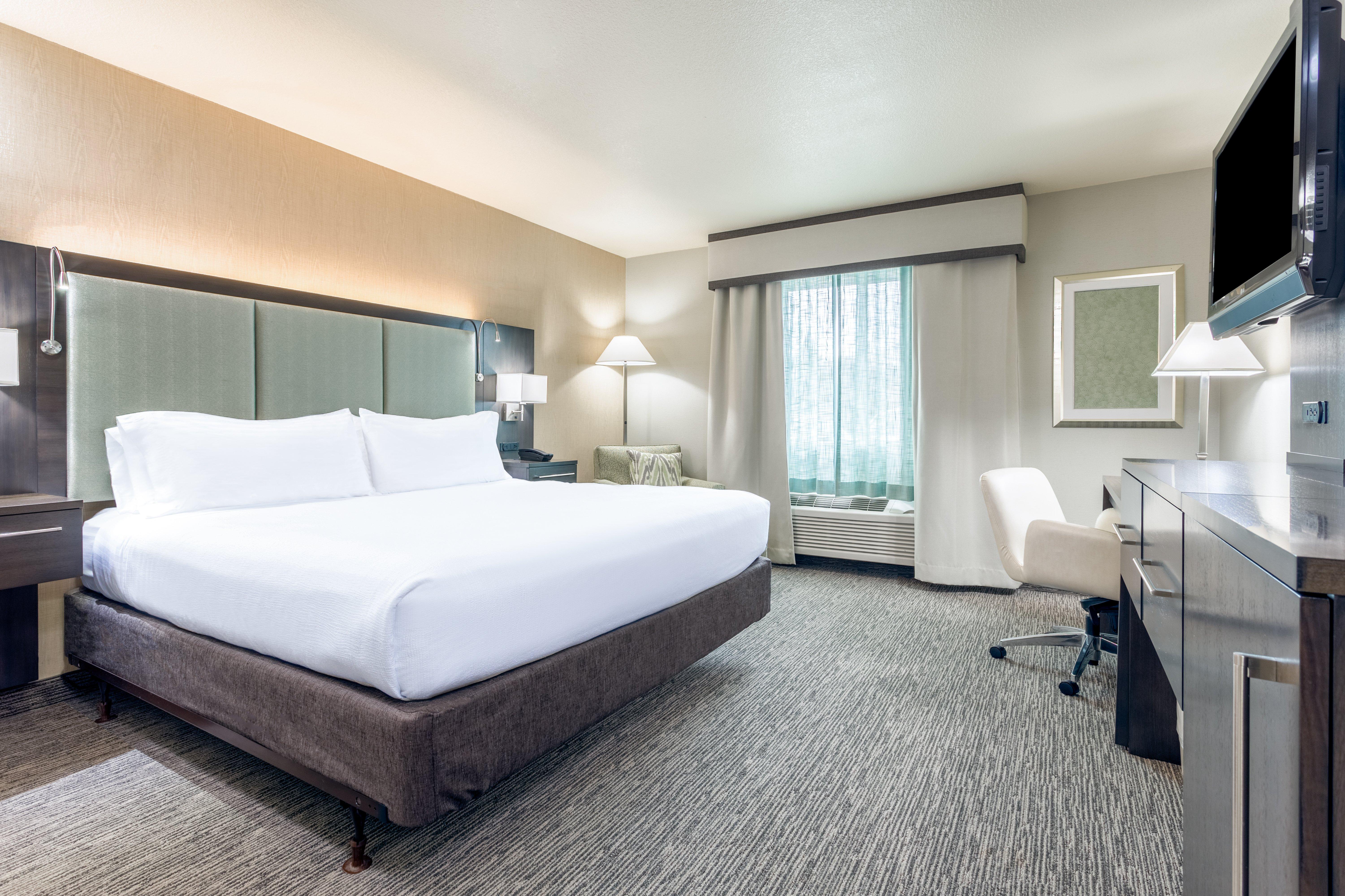 Double King Bed Non Smoking