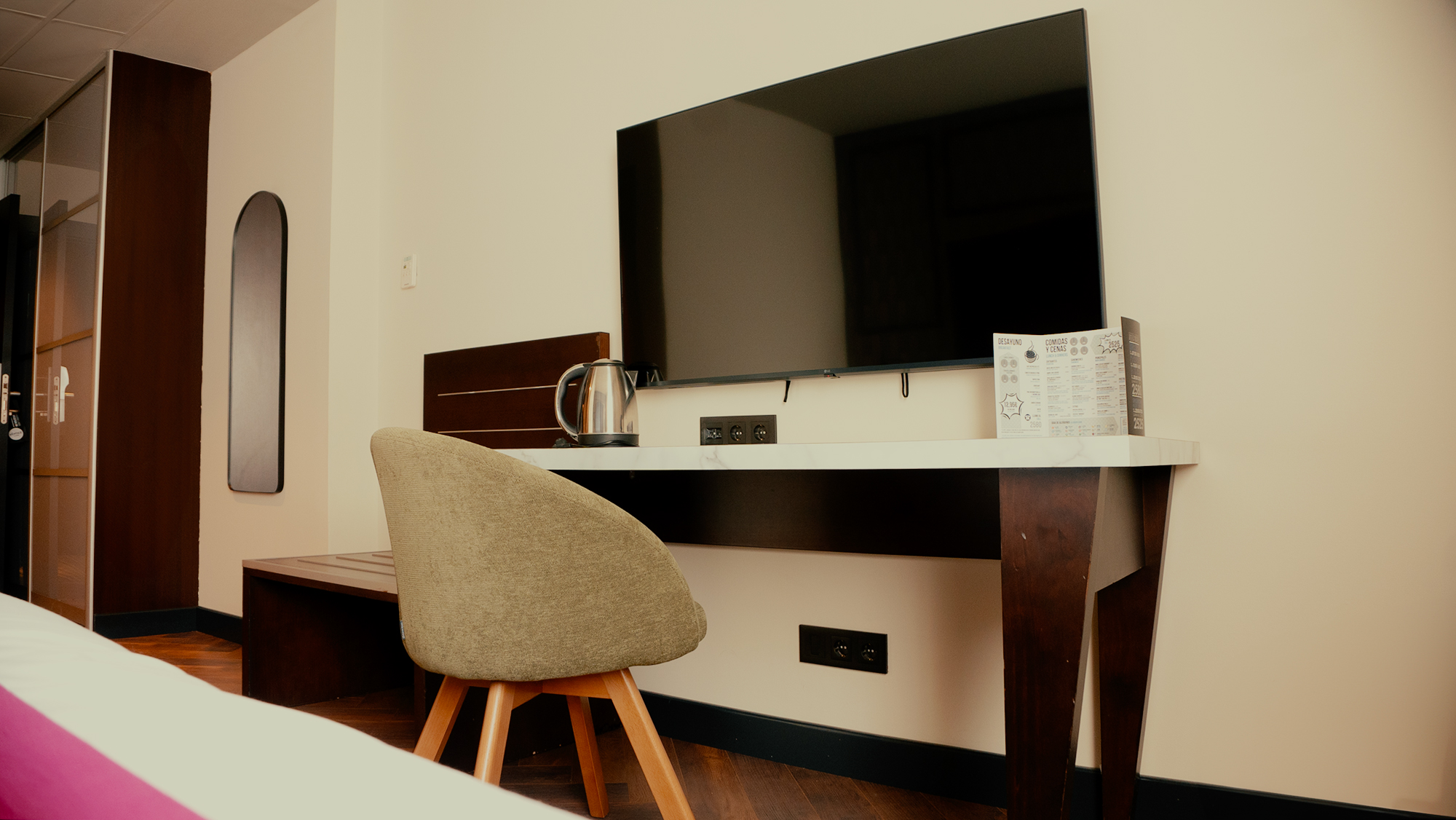 Double or Twin Standard