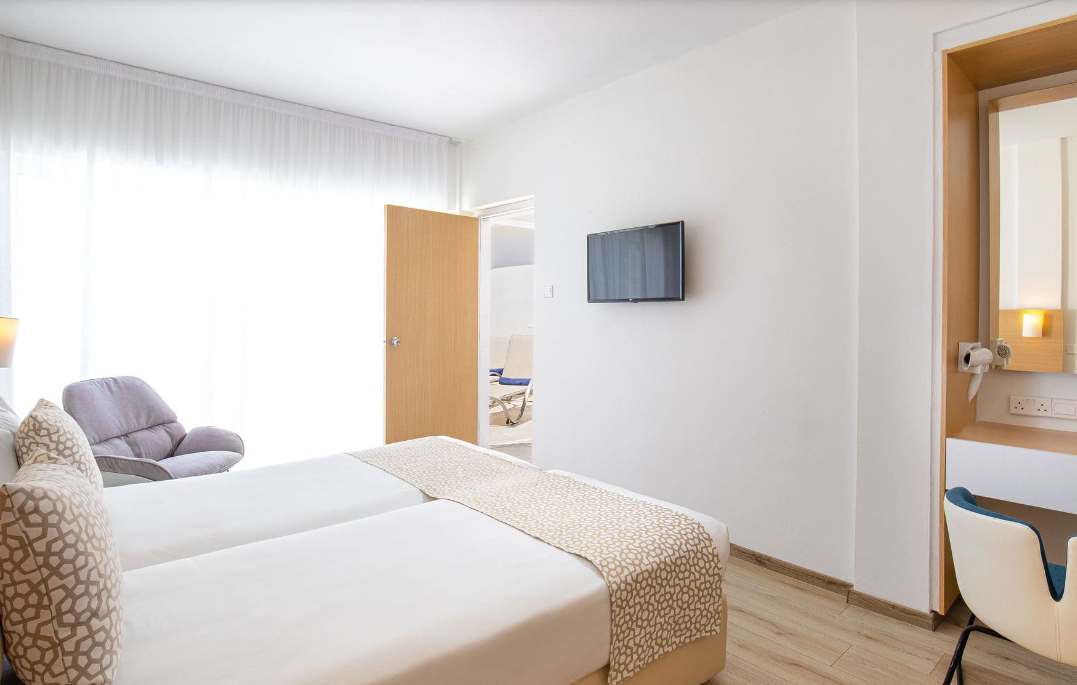 Suite Two Bedrooms