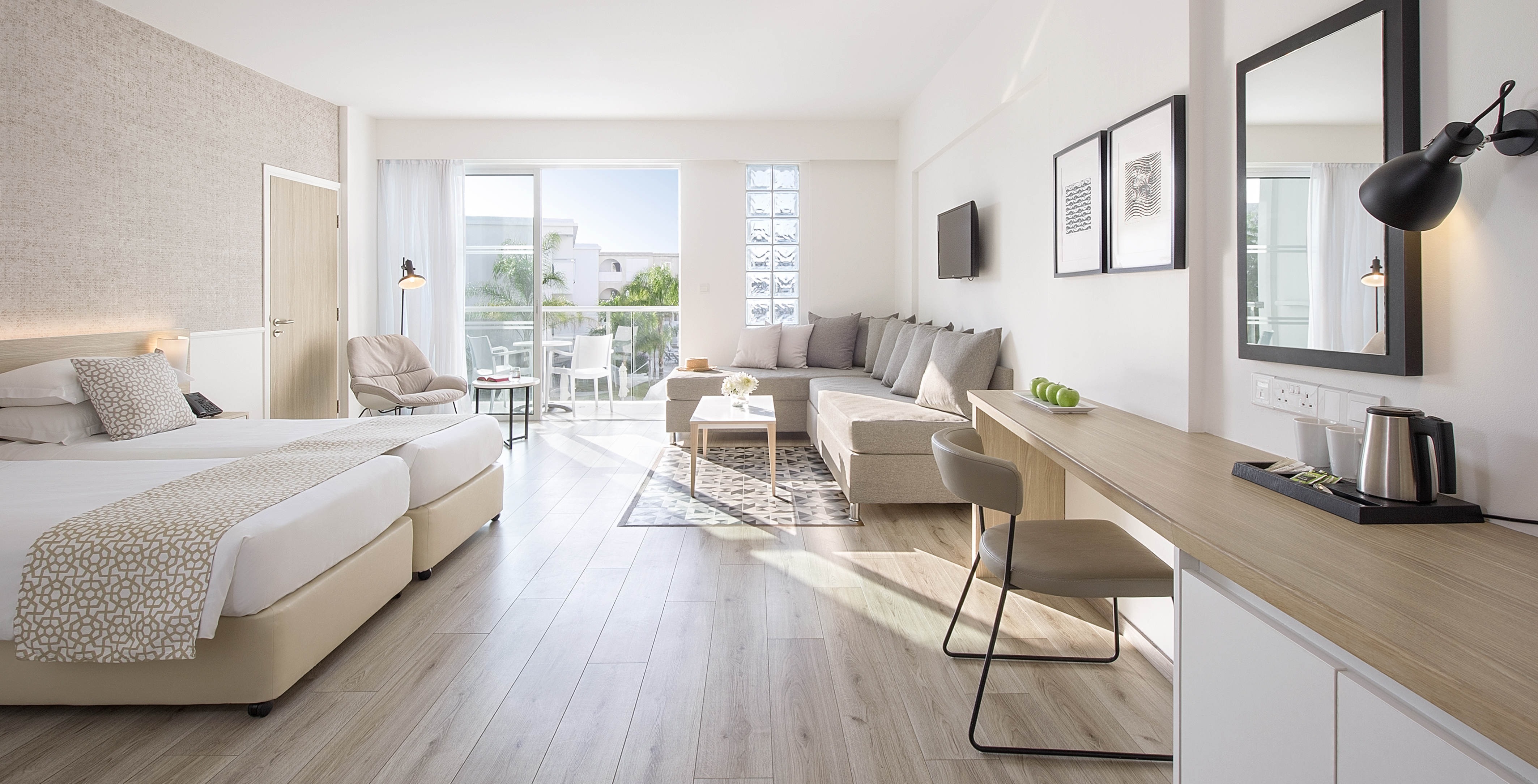 Family Room Superior with Views