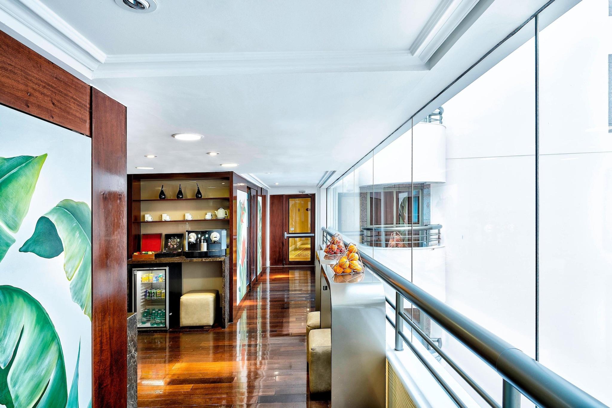 Suite Smoking with Views