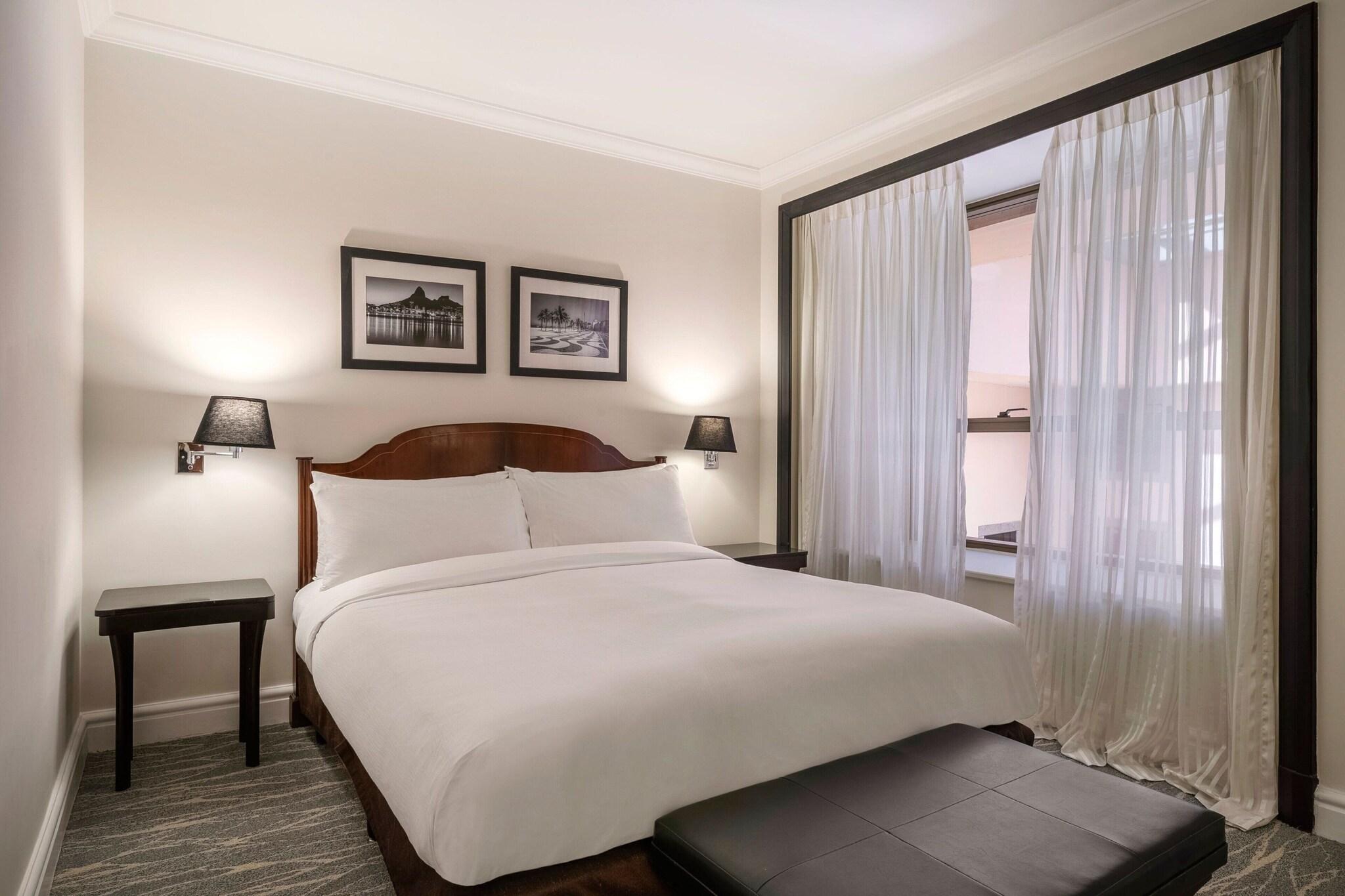 Double Queen Size Bed