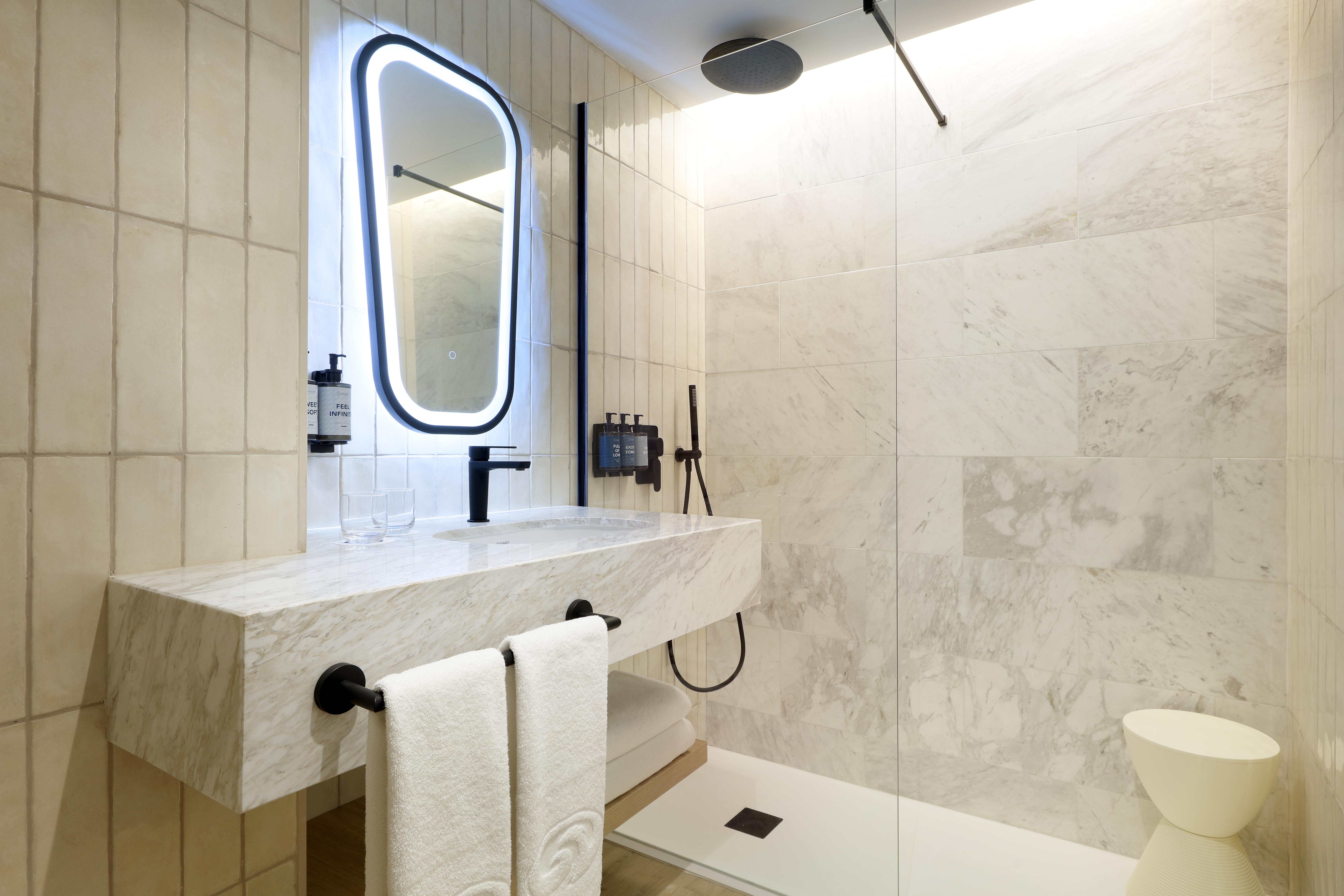 Double or Twin Sea View