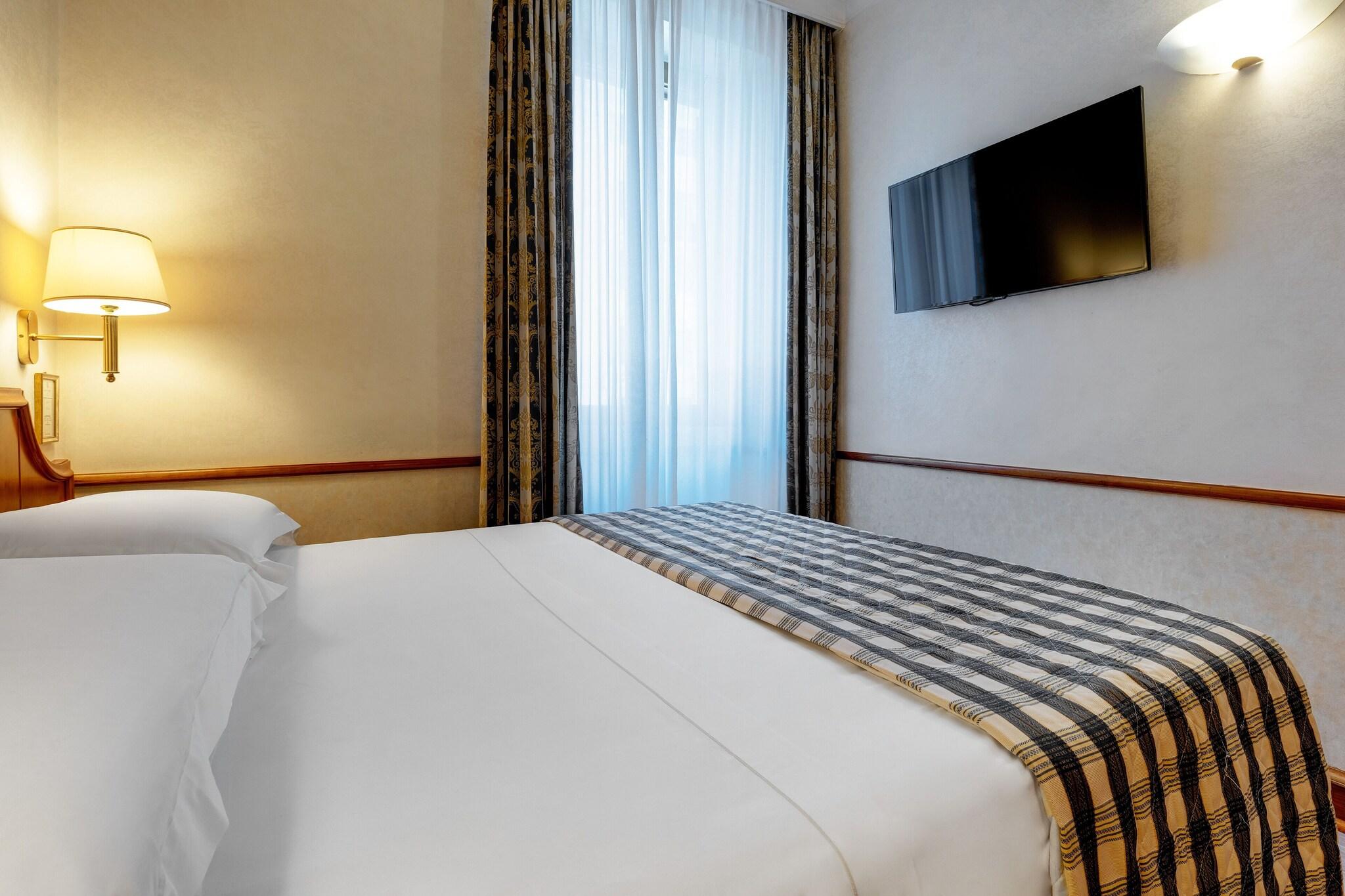 Double Queen Size Bed