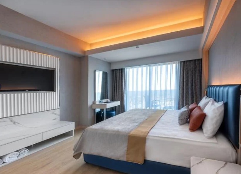 Family Room Pool View